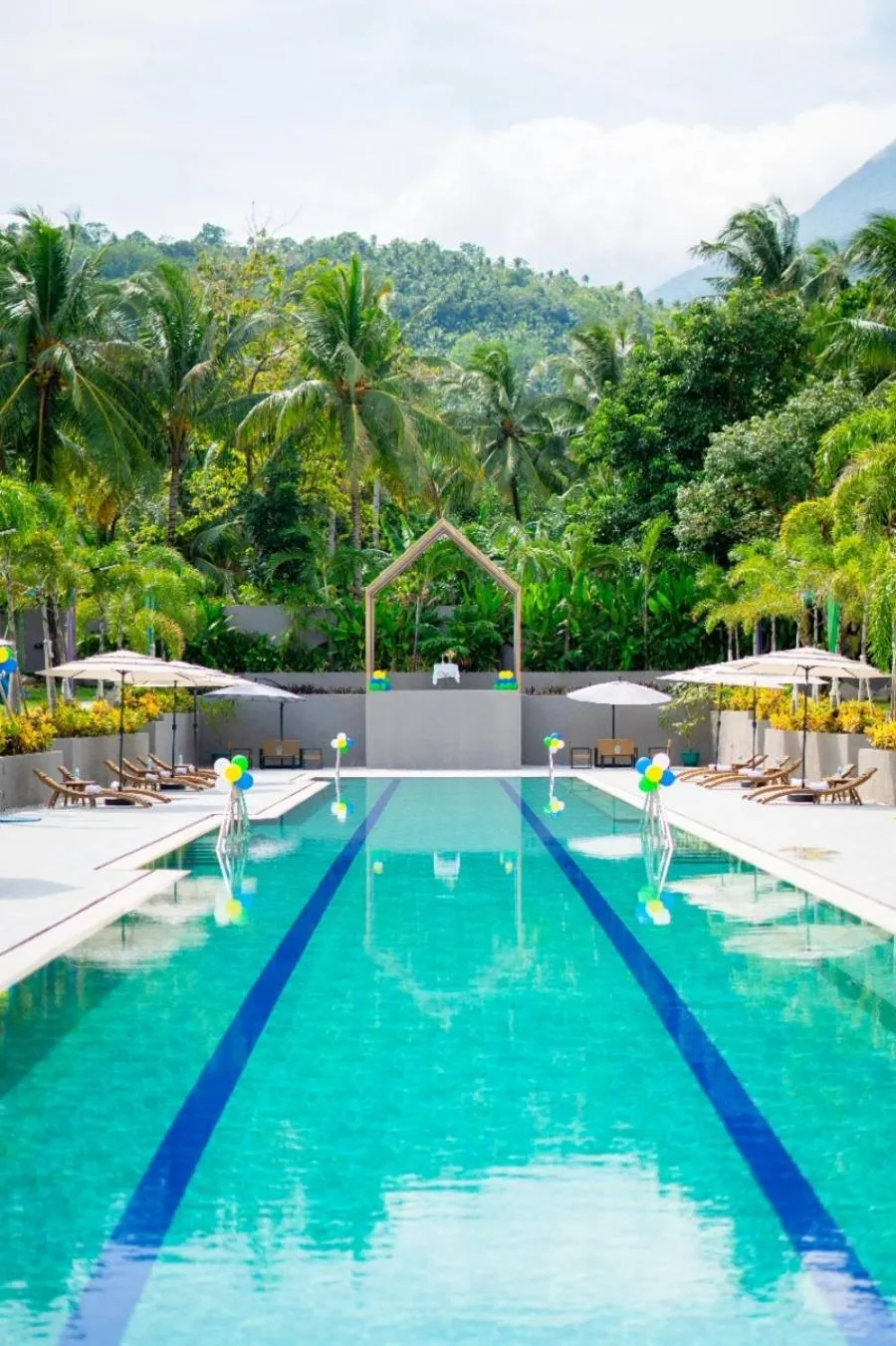 Swimming pool in Lanzones Cabana