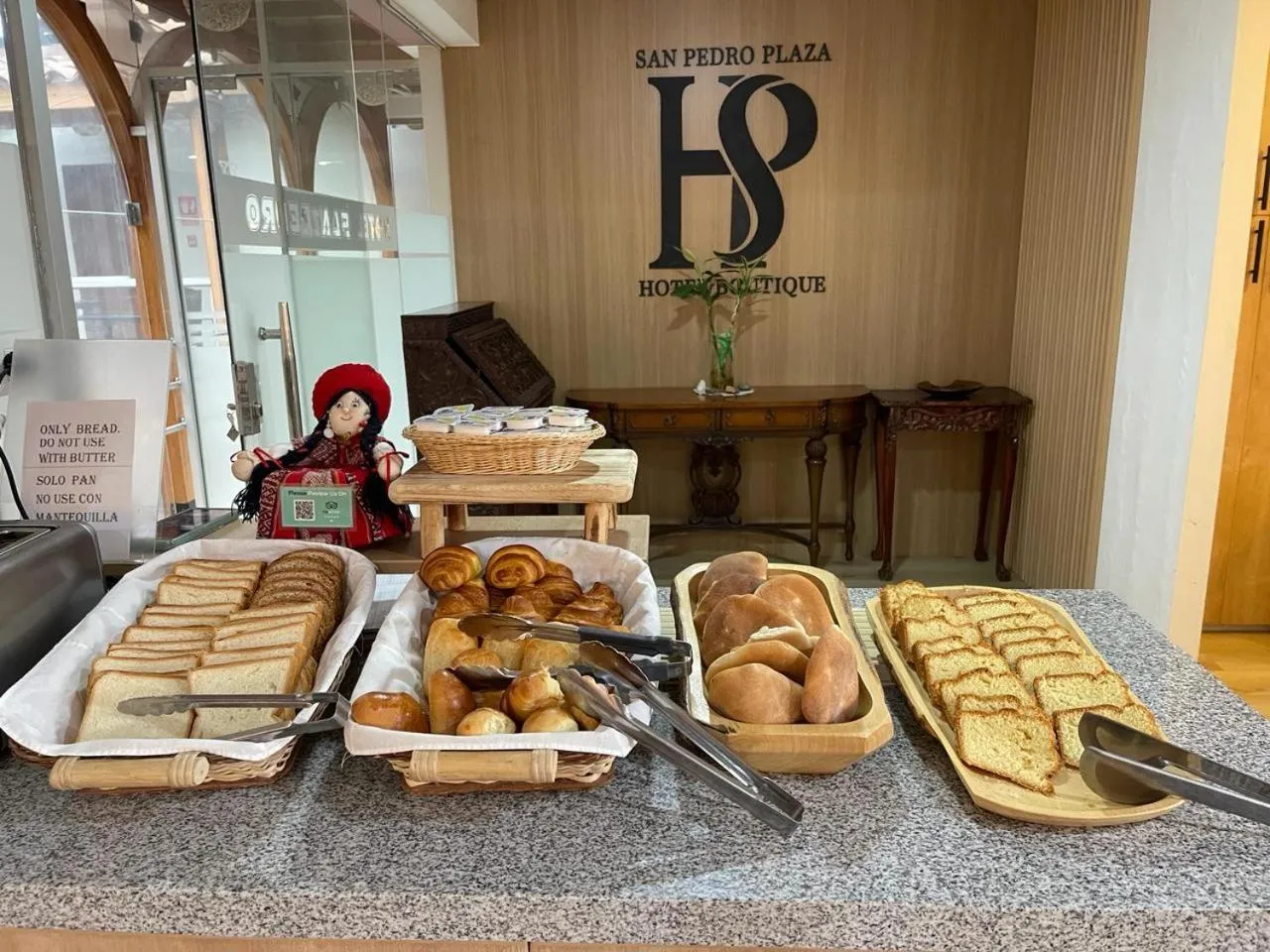 Breakfast in Hotel San Pedro Plaza