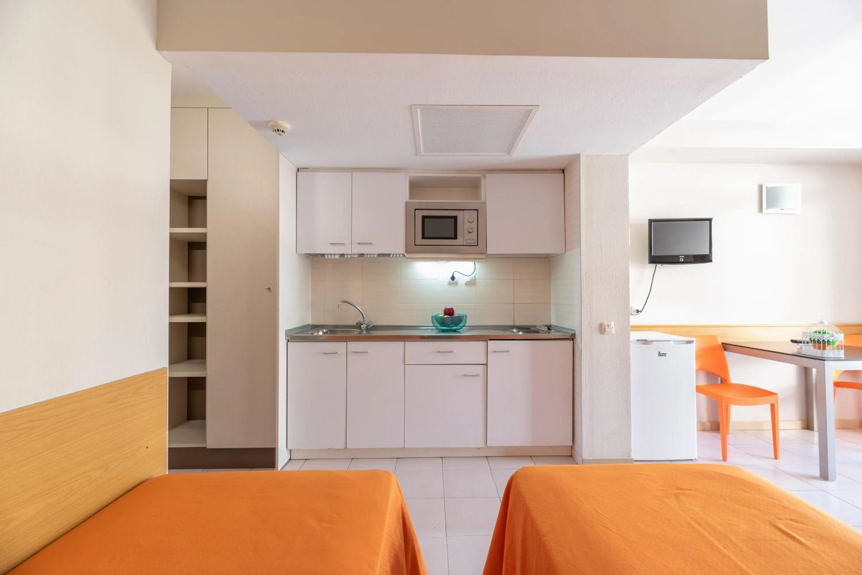 Kitchen or kitchenette in Salou Pacific Rentalmar