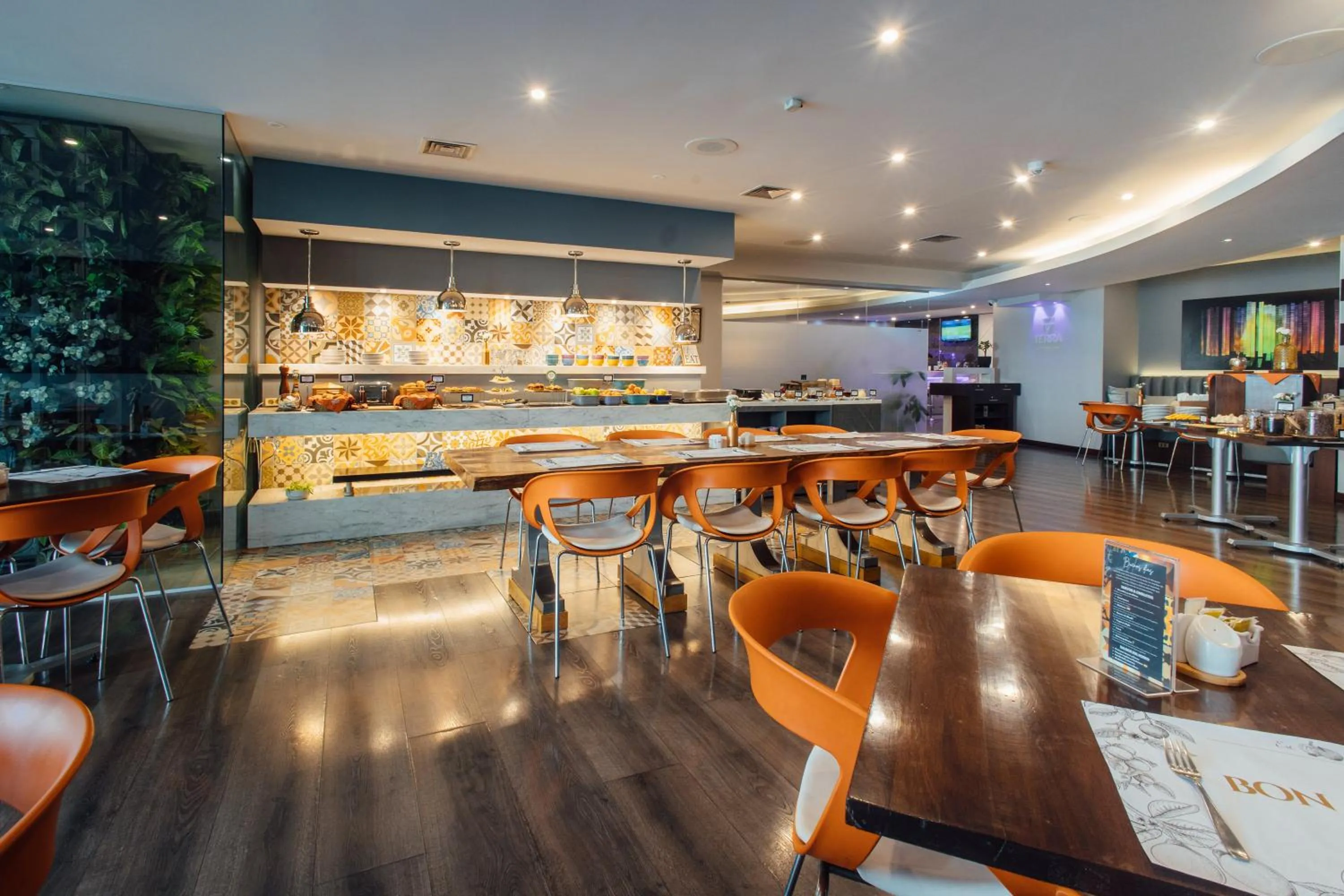 Restaurant/places to eat in Stannum Boutique Hotel & Spa