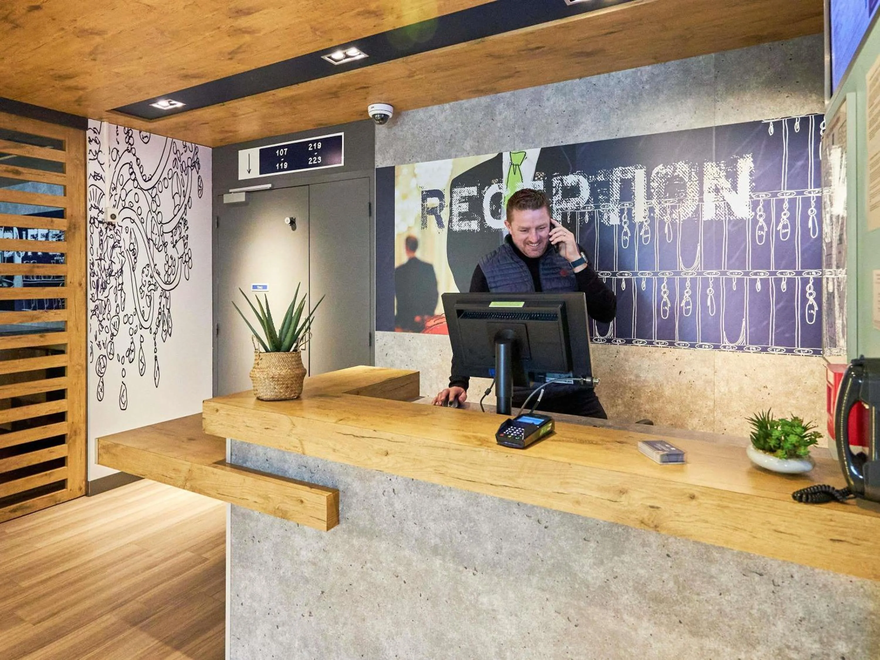 Property building in ibis budget Lisieux