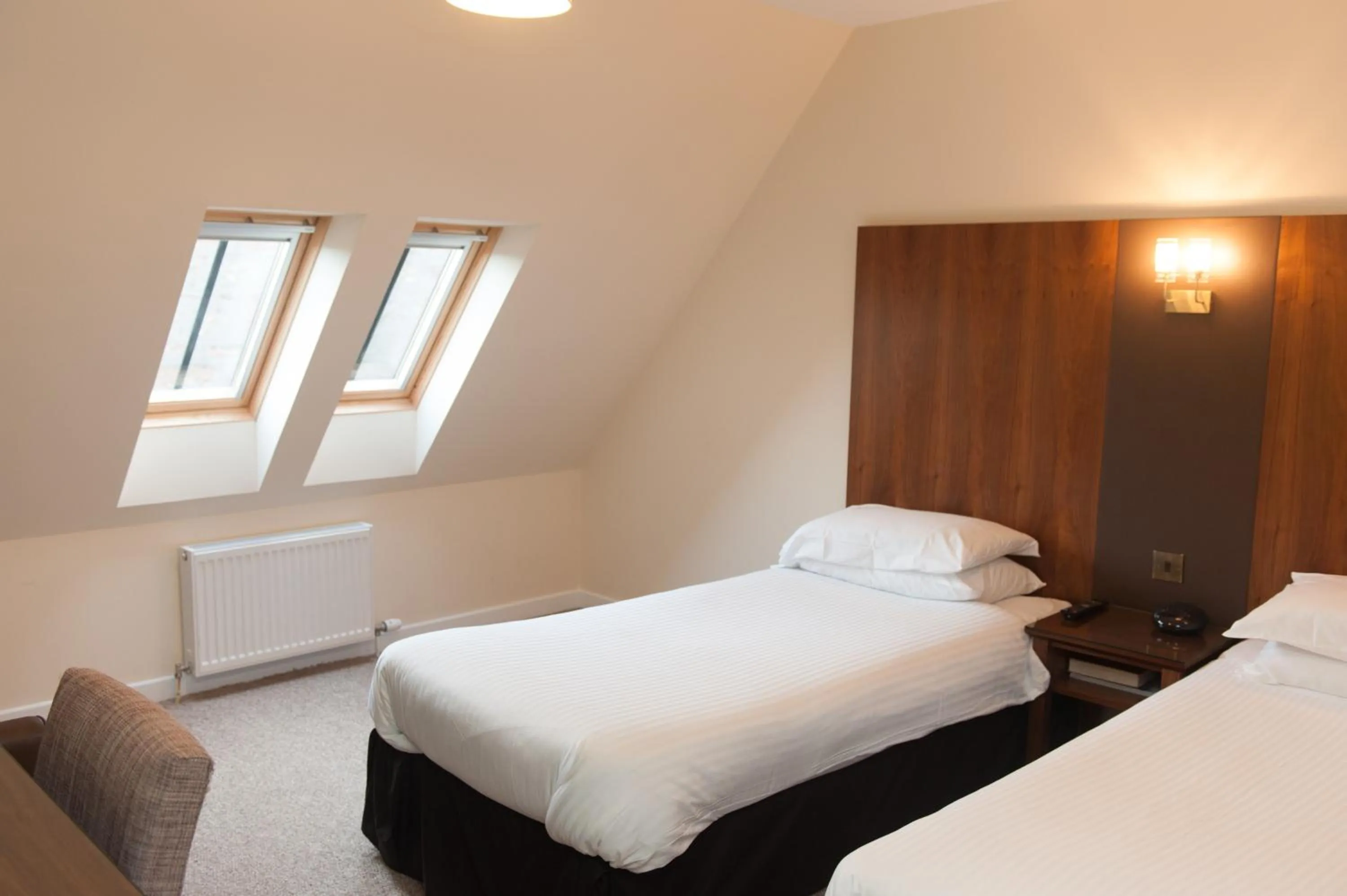 Day, Bed in Ardross Glencairn