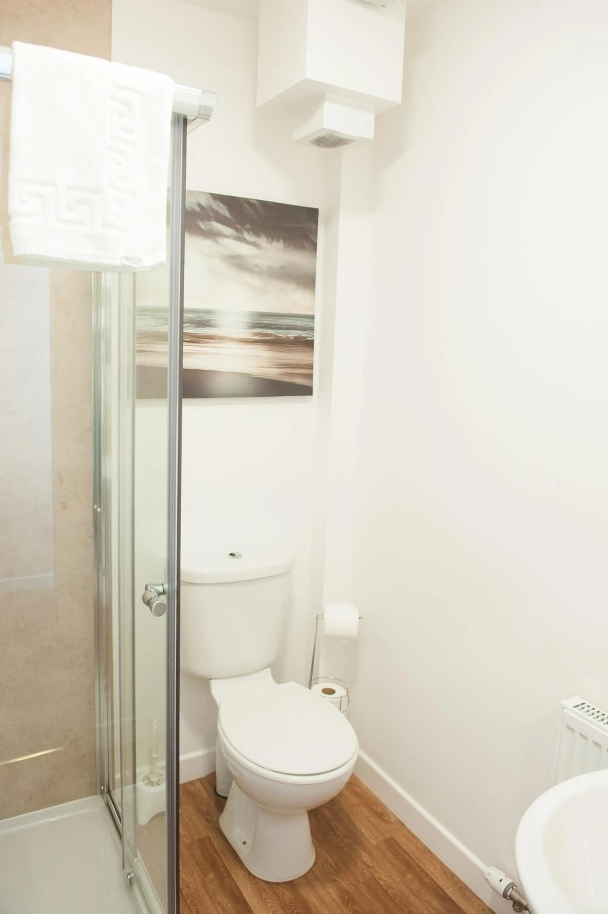 Shower in Ardross Glencairn