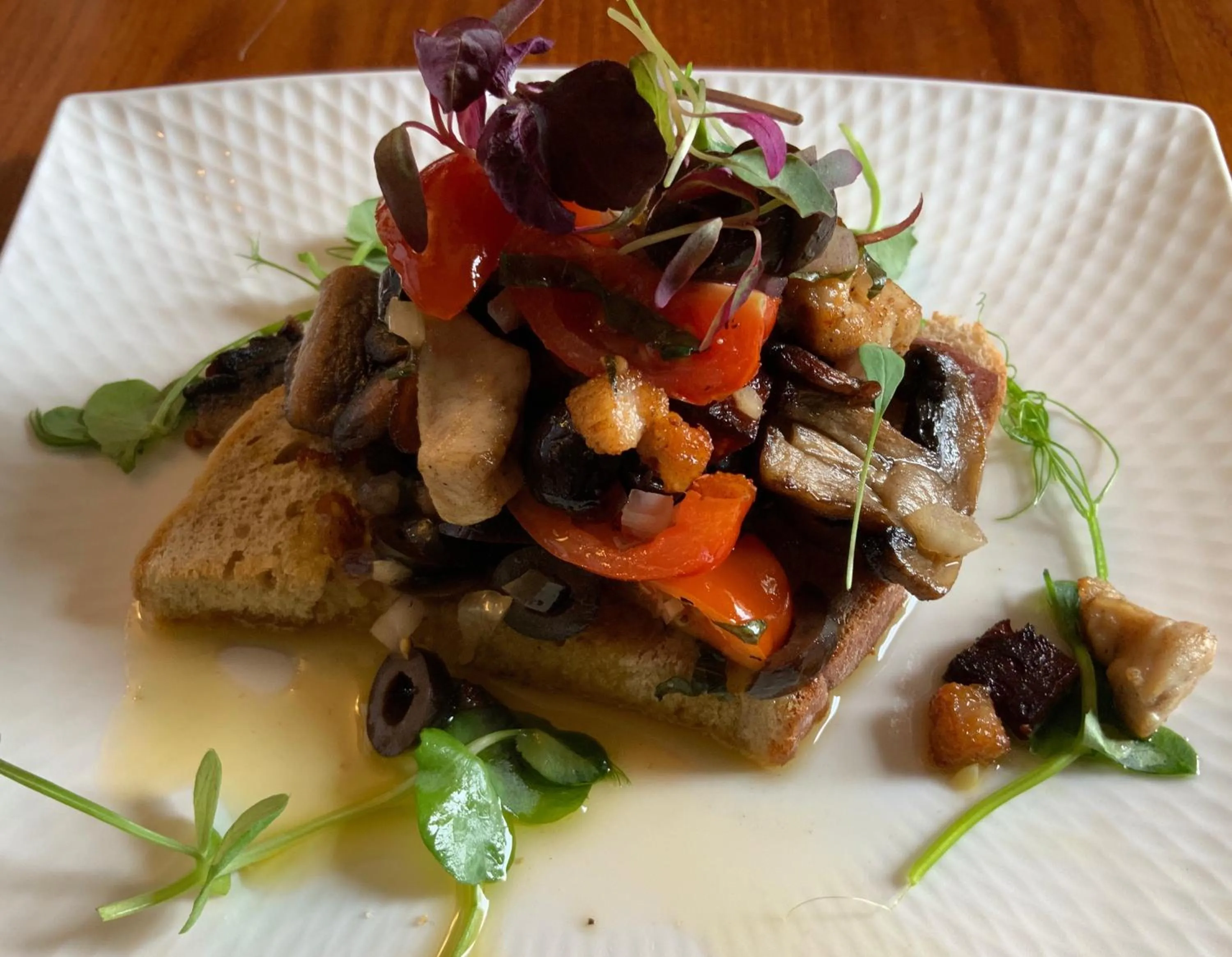 Food and drinks in The Tongue Hotel, by Highland Coast Hotels