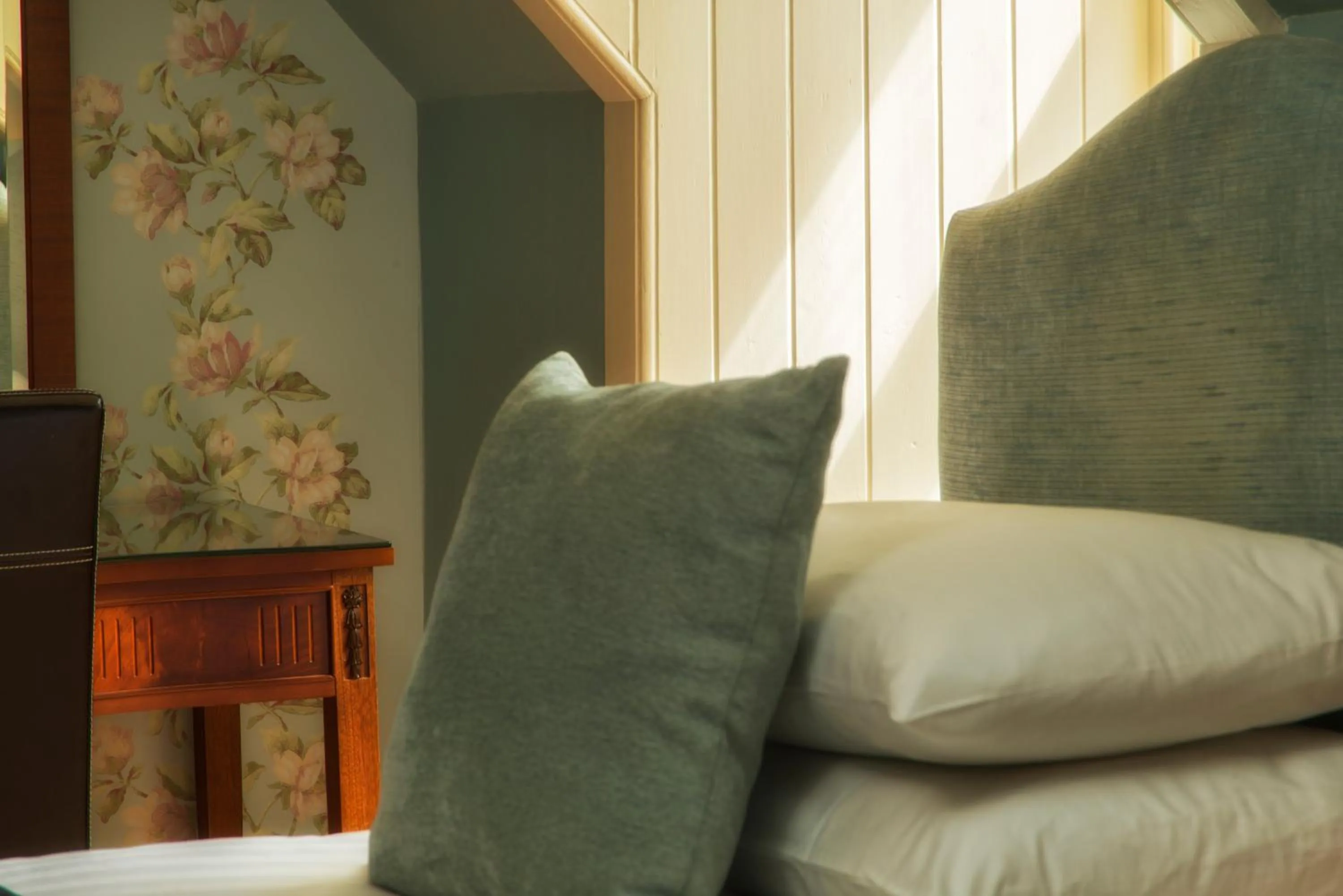 Bedroom in The Tongue Hotel, by Highland Coast Hotels