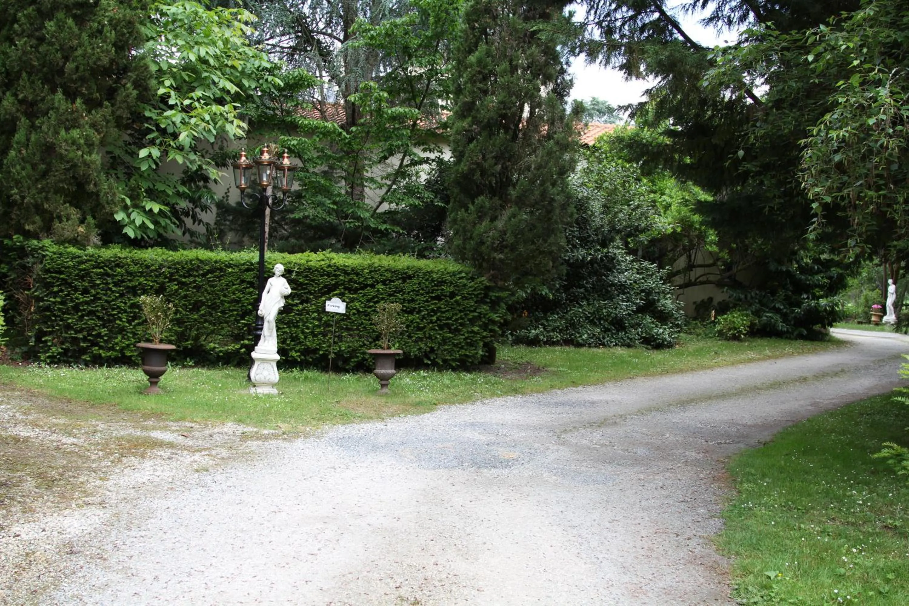 Garden in Château du Bois de La Noe