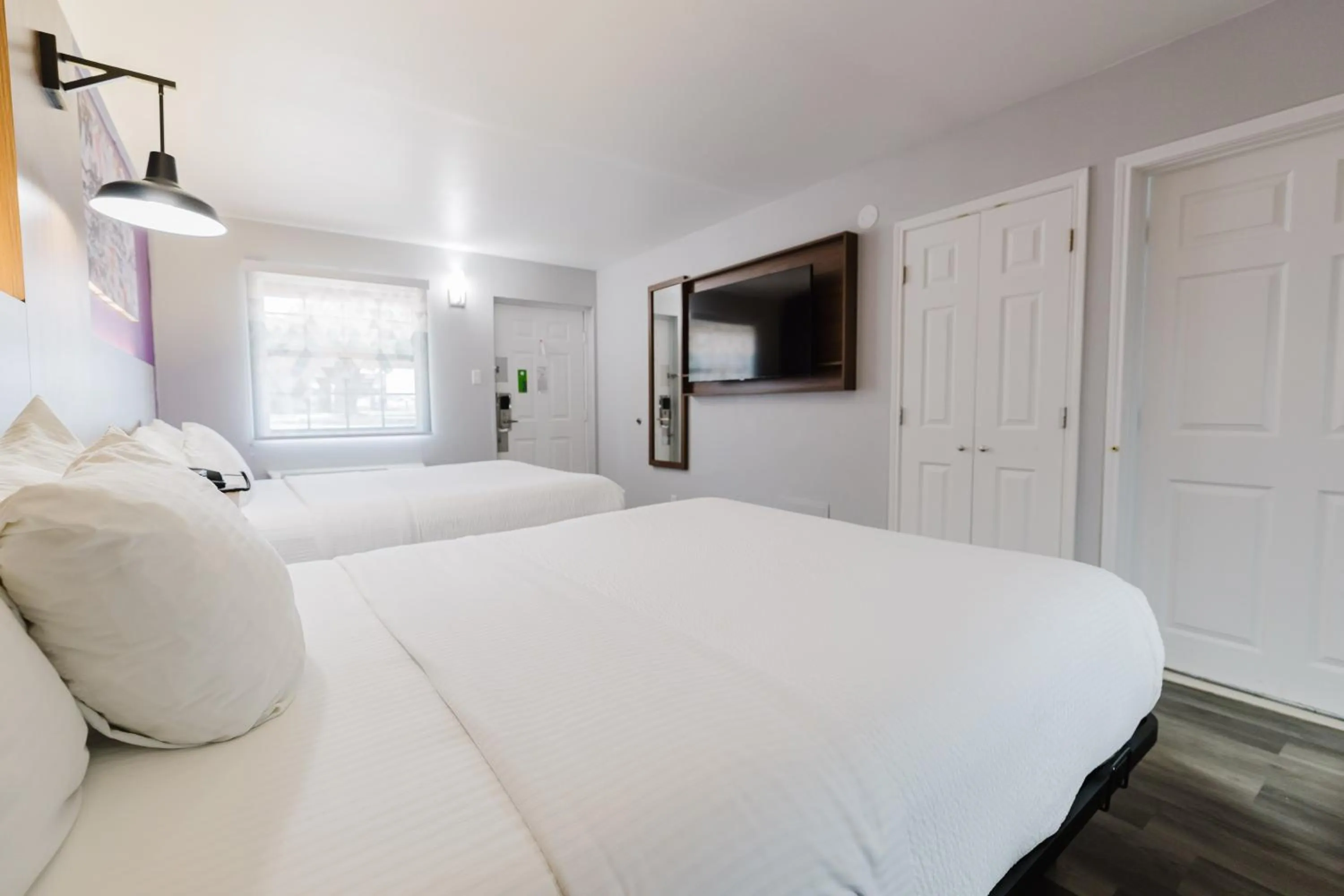 Bed in La Quinta Inn by Wyndham Amarillo Mid-City