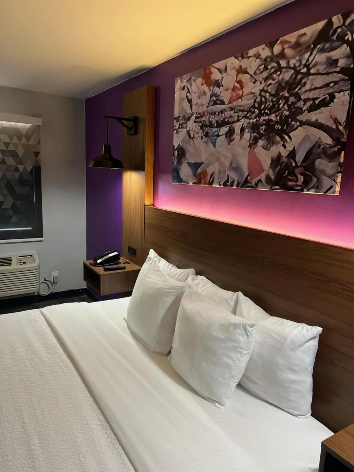 Bed in La Quinta Inn by Wyndham Amarillo Mid-City