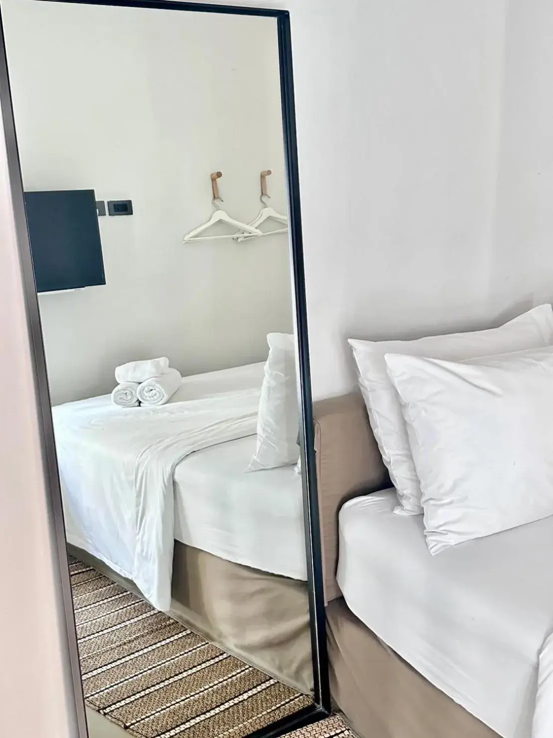 Standard Queen Room - single occupancy in Chocolate box mint - SHA Plus Standard Queen Room - single occupancy in Chocolate box mint - SHA Plus