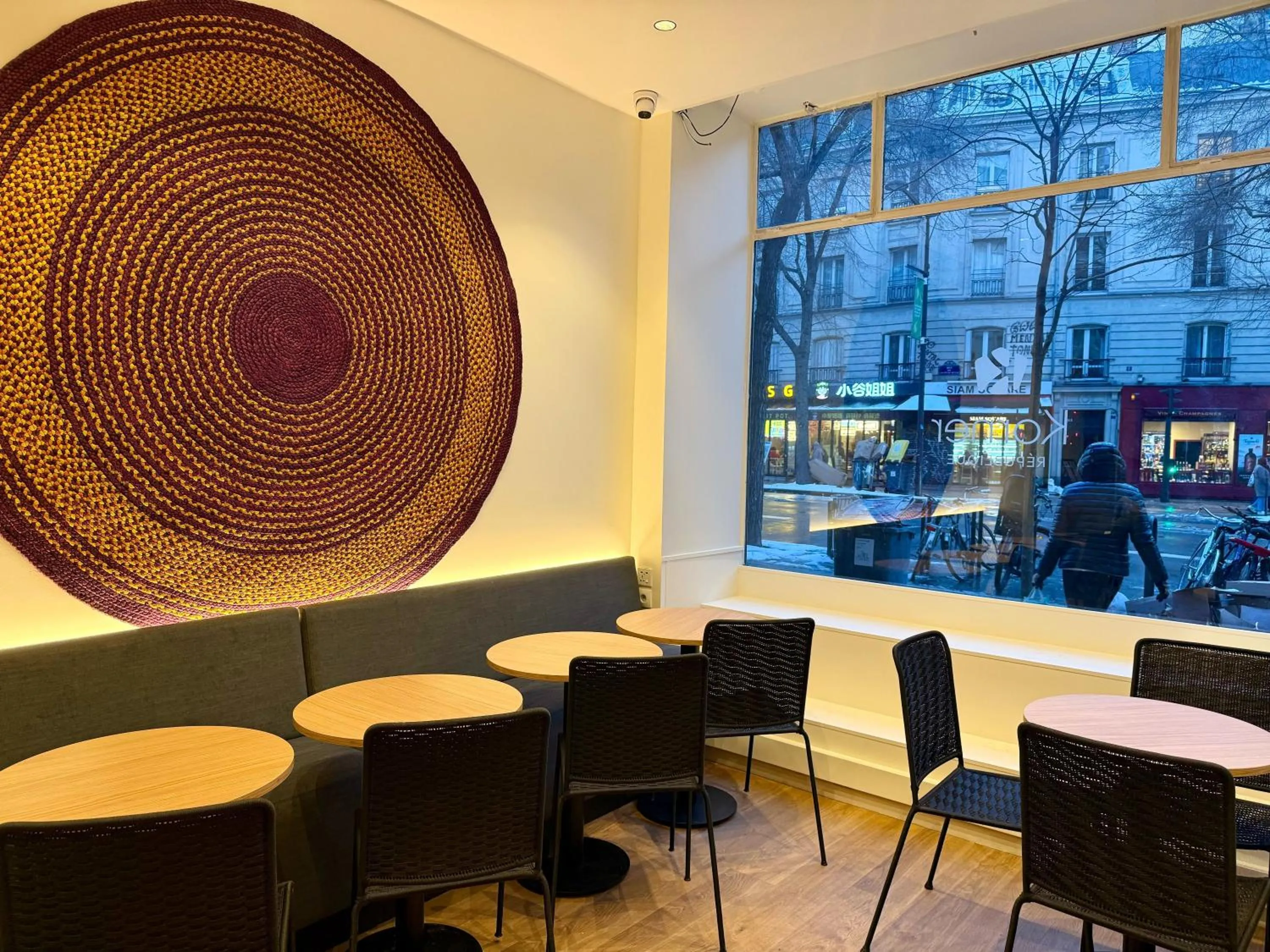 Seating area in Korner République