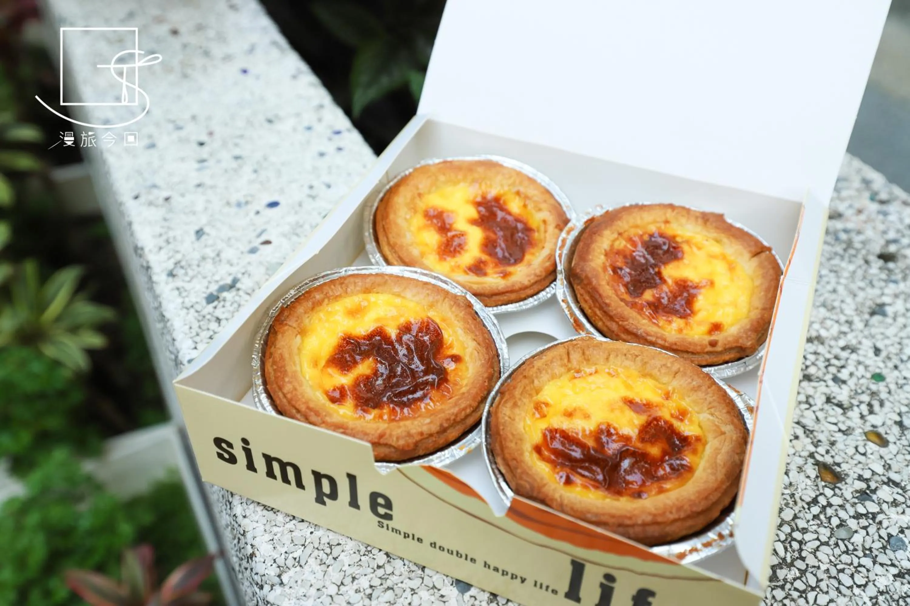 Food and drinks in Slow Town Hotel-Konkai