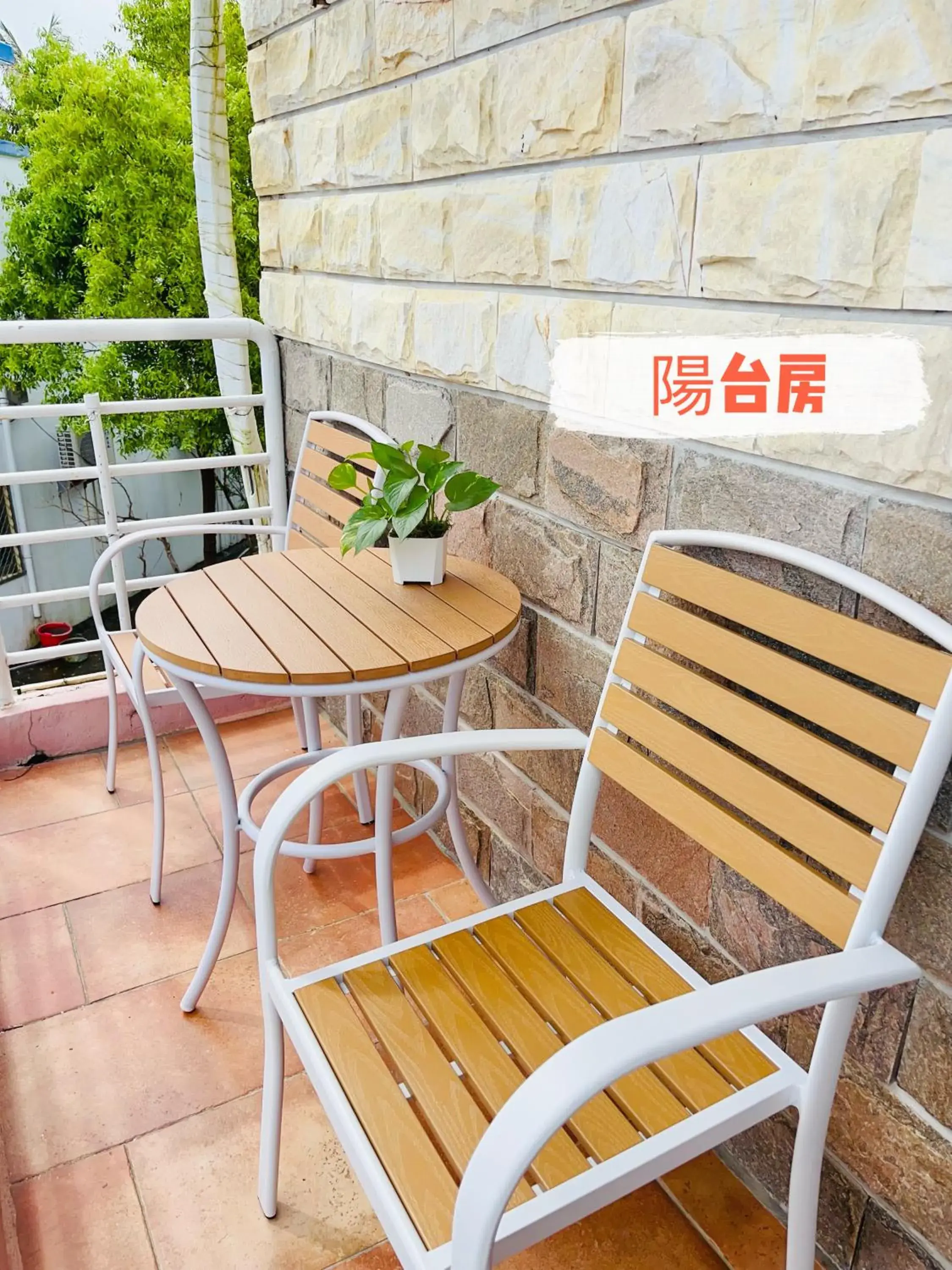 Queen Room in 墾丁儷庭民宿Li Ting B&B Queen Room in 墾丁儷庭民宿Li Ting B&B