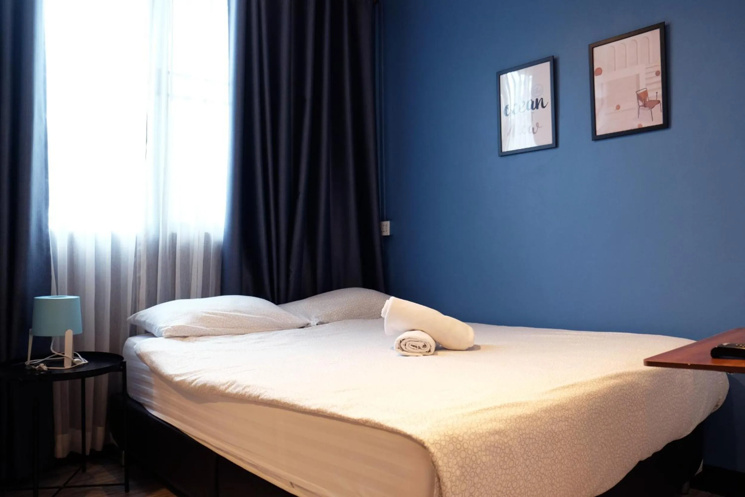 Bed in Sleep with Me Bangkok - BTS Phra Khanong