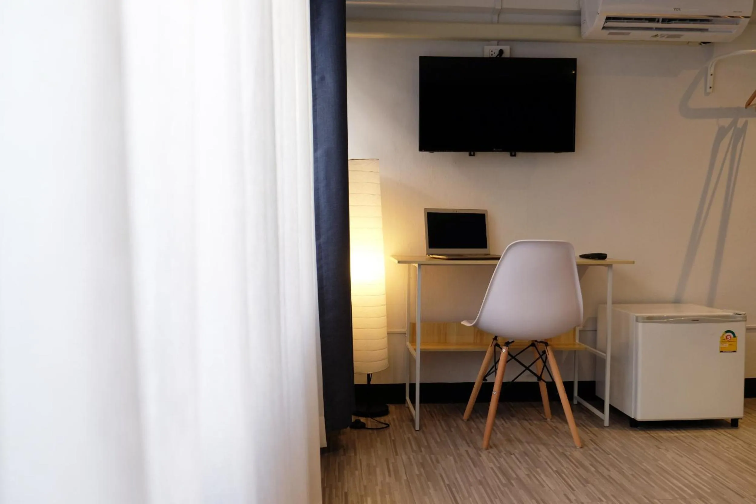 Bedroom in Sleep with Me Bangkok - BTS Phra Khanong