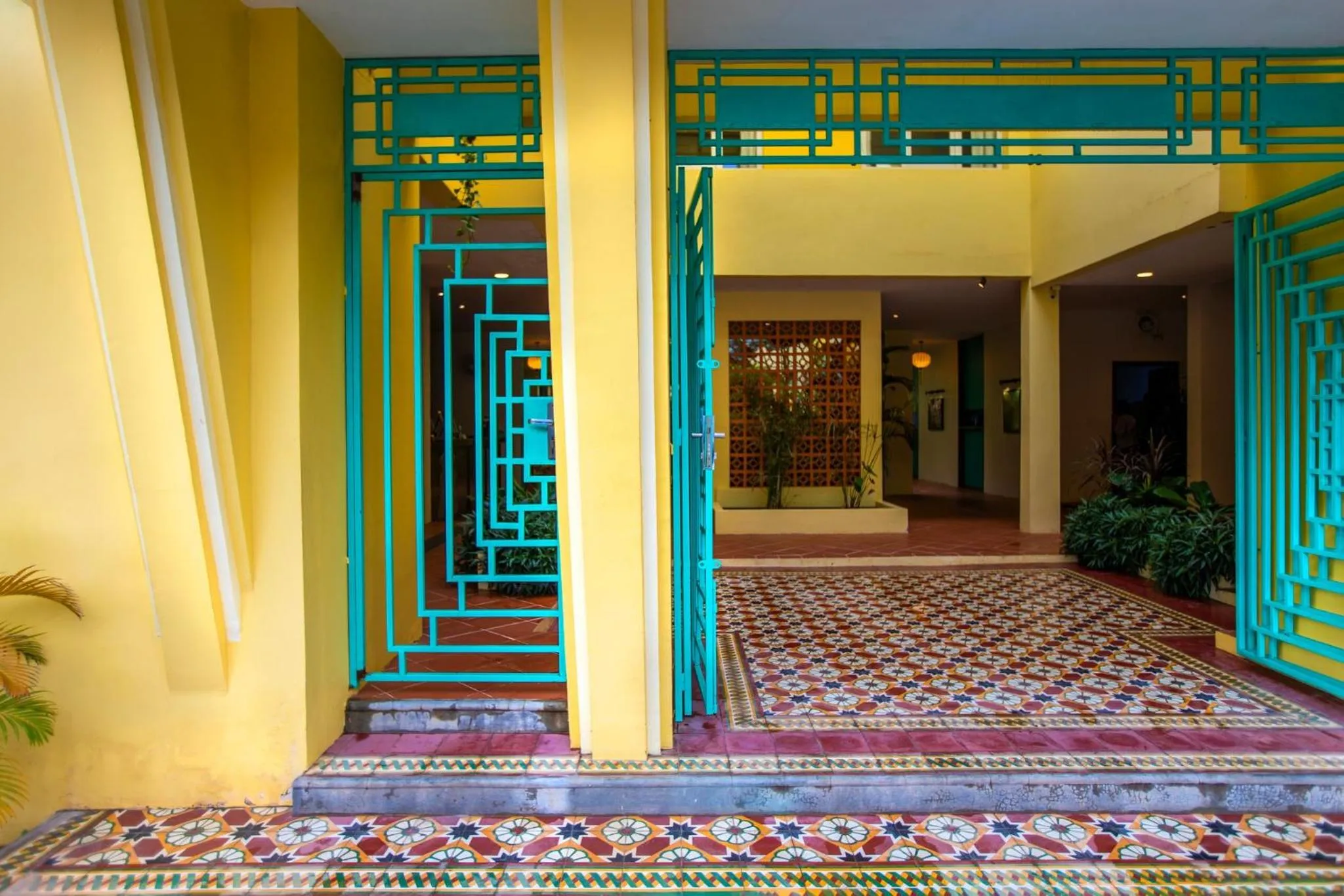 Facade/entrance in Hotel Old Cinema