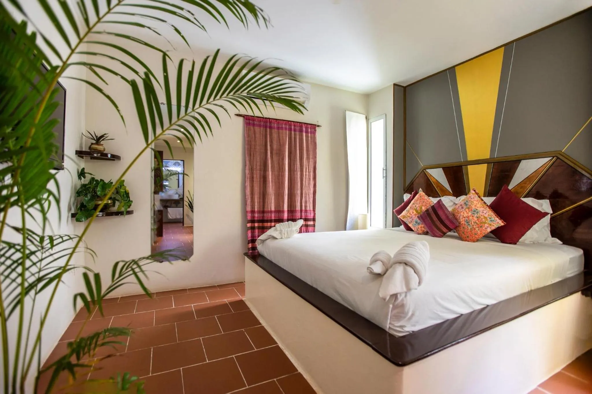 Bed in Hotel Old Cinema