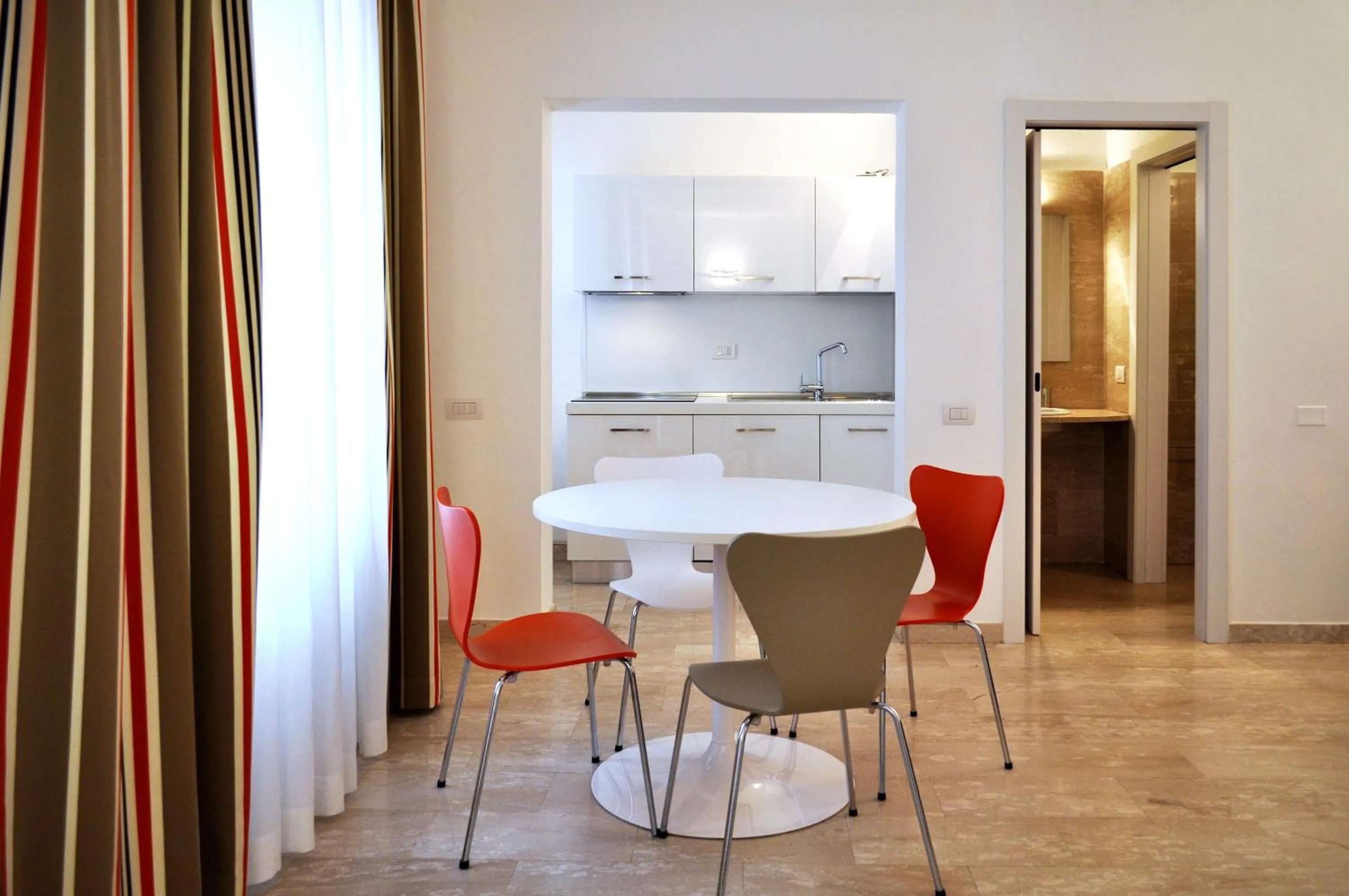 Kitchen or kitchenette in BB Hotels Aparthotel Bocconi