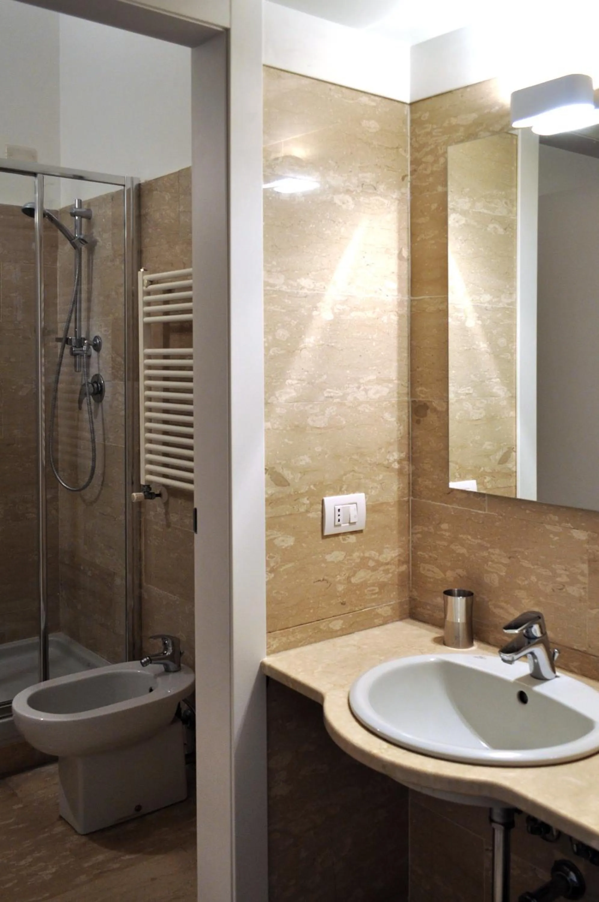 Area and facilities in BB Hotels Aparthotel Bocconi