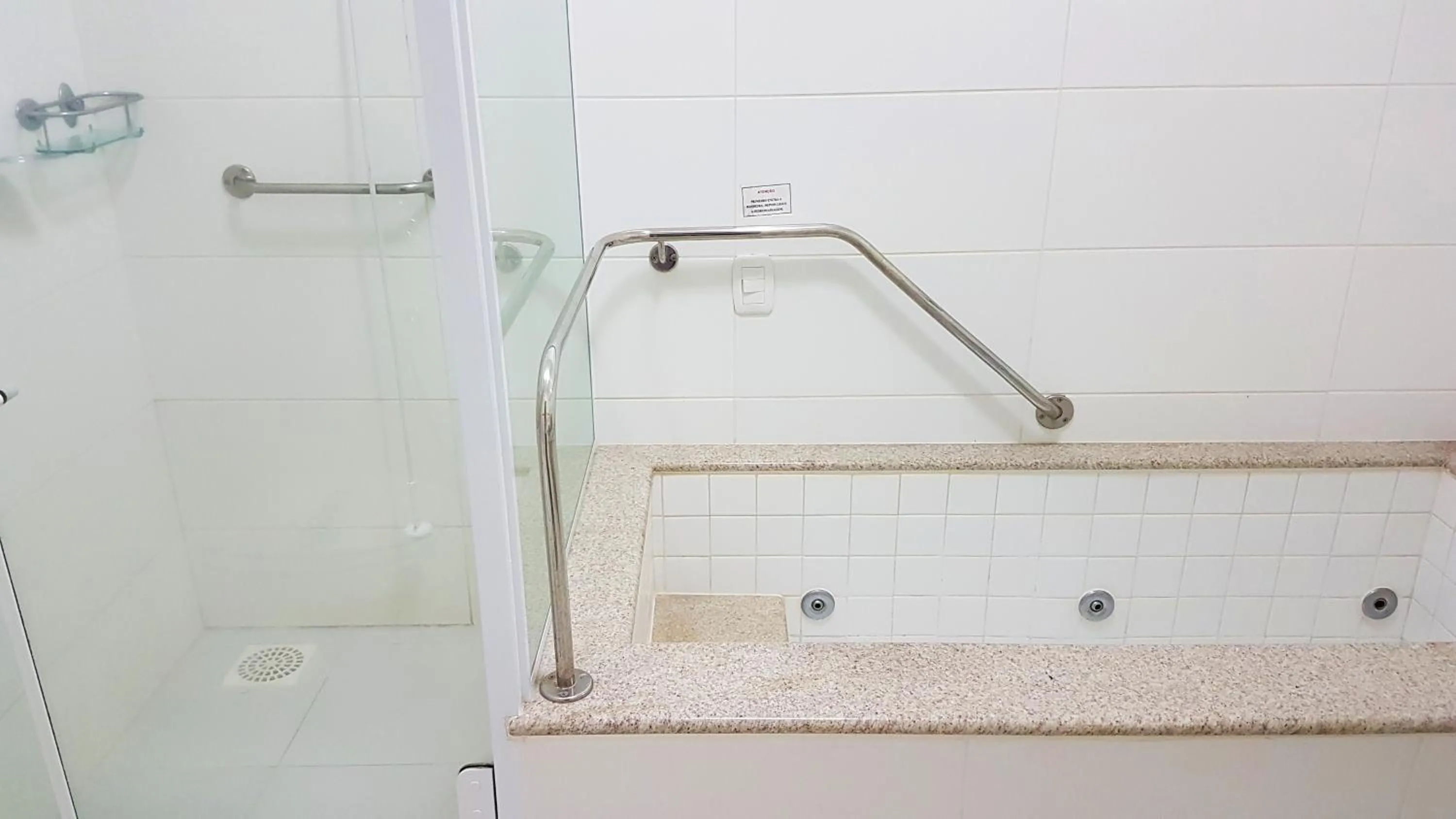 Bathroom in Hotel Termas Gravatal