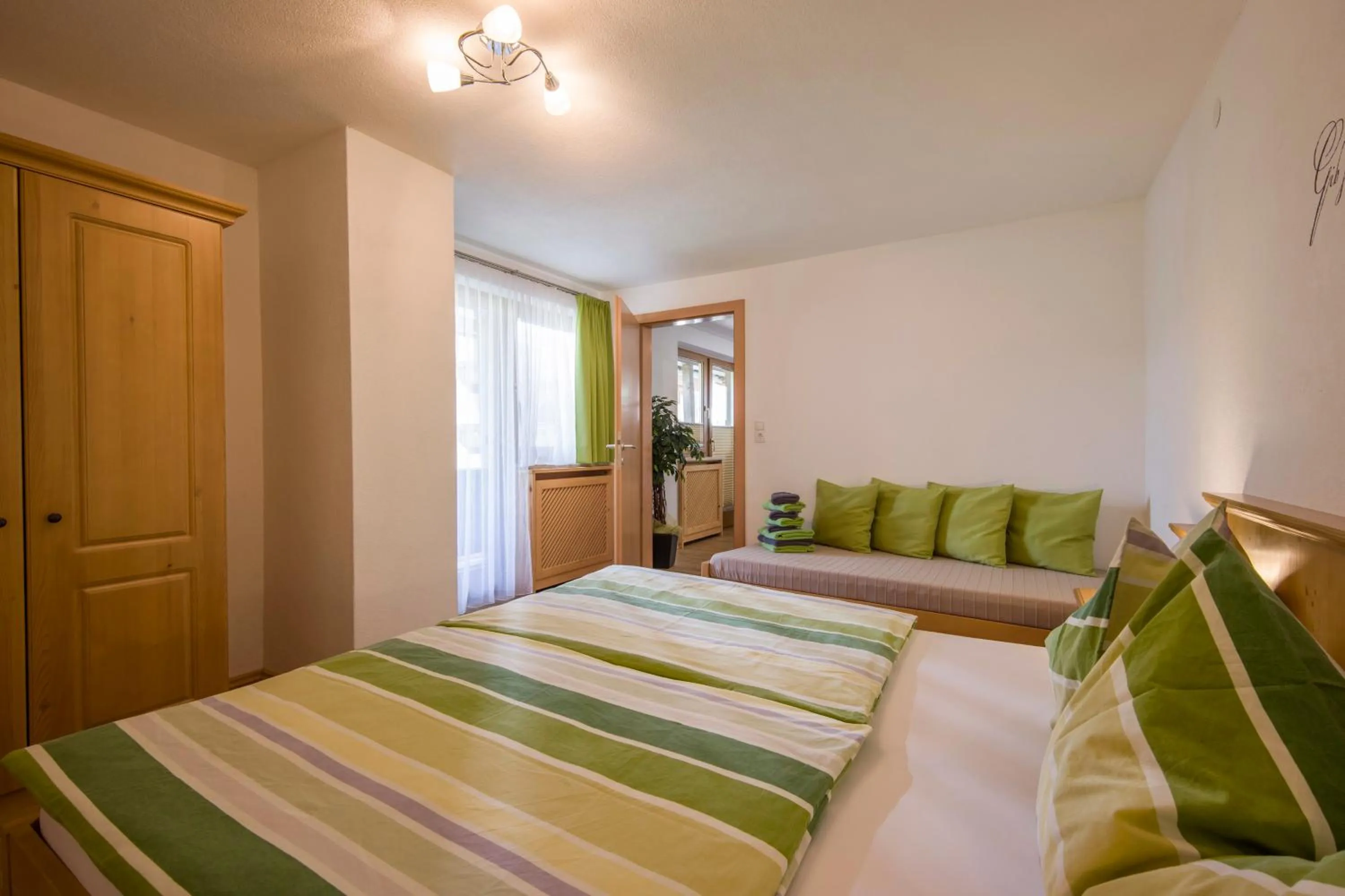 Bedroom, Bed in Berghof Geisler