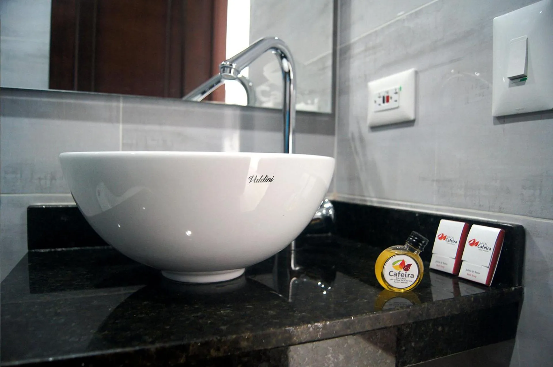 Bathroom in Hotel Cafeira