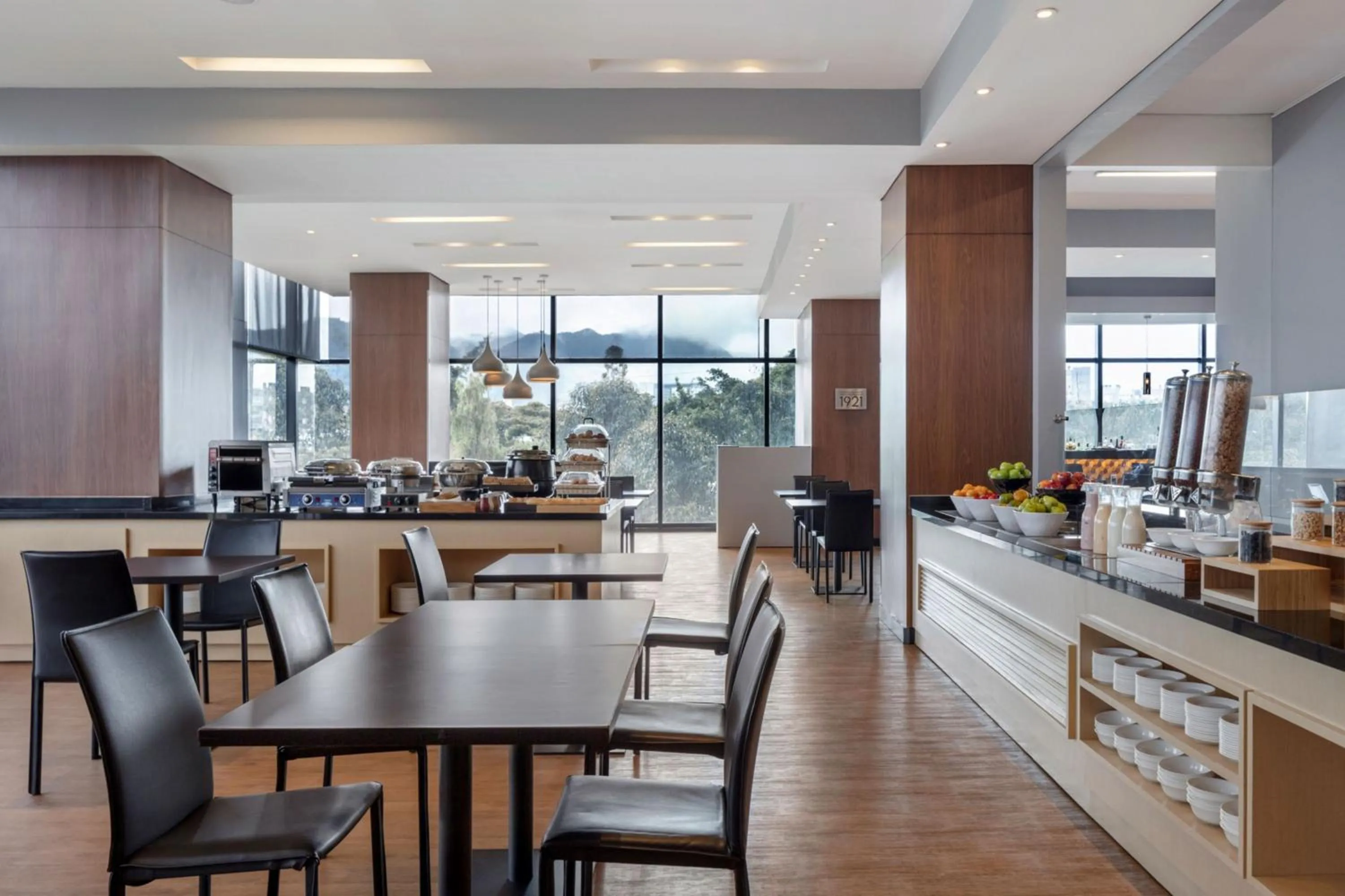 Breakfast in Fairfield by Marriott Bogota Embajada