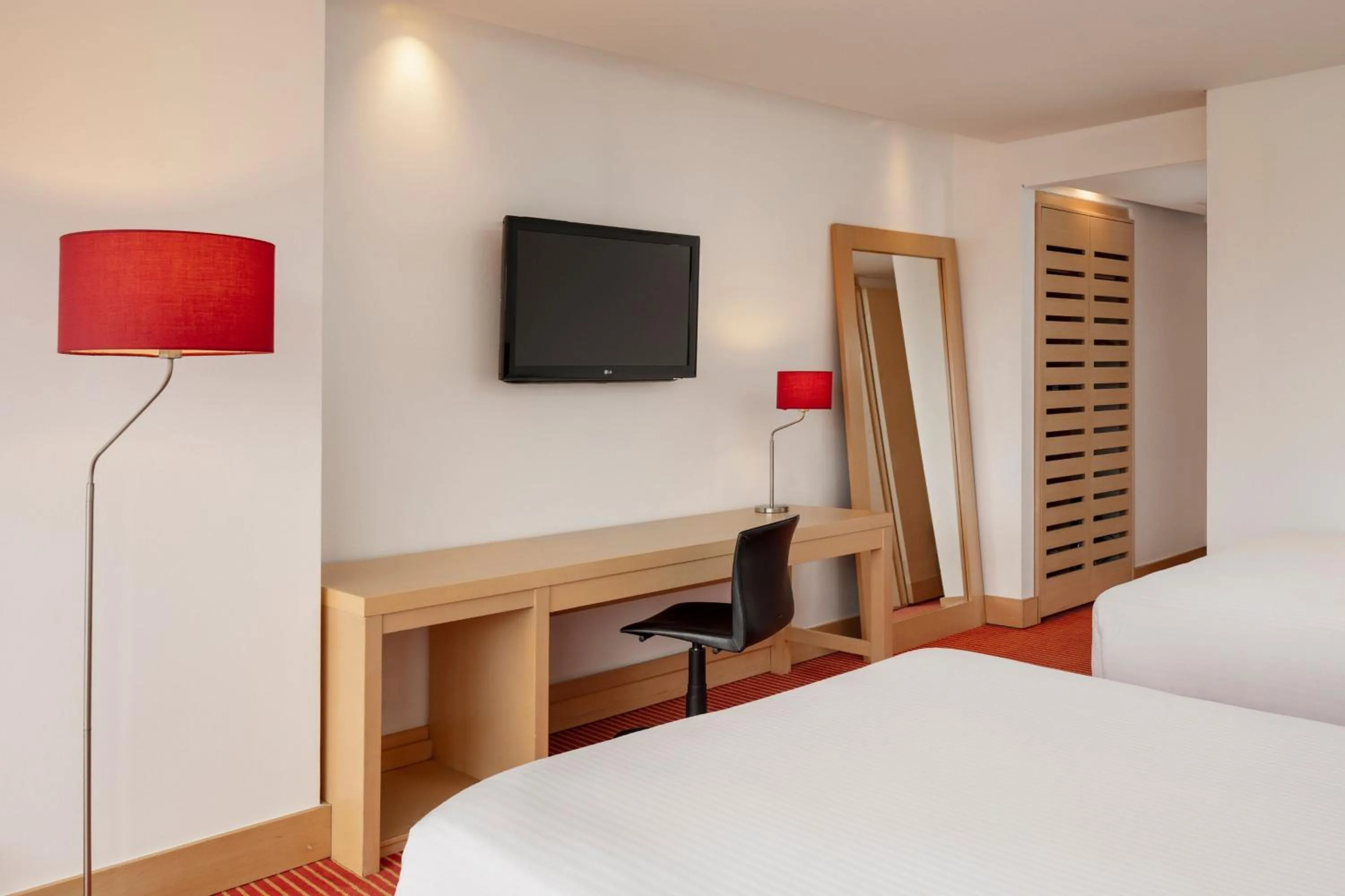 Photo of the whole room, Bed in Fairfield by Marriott Bogota Embajada