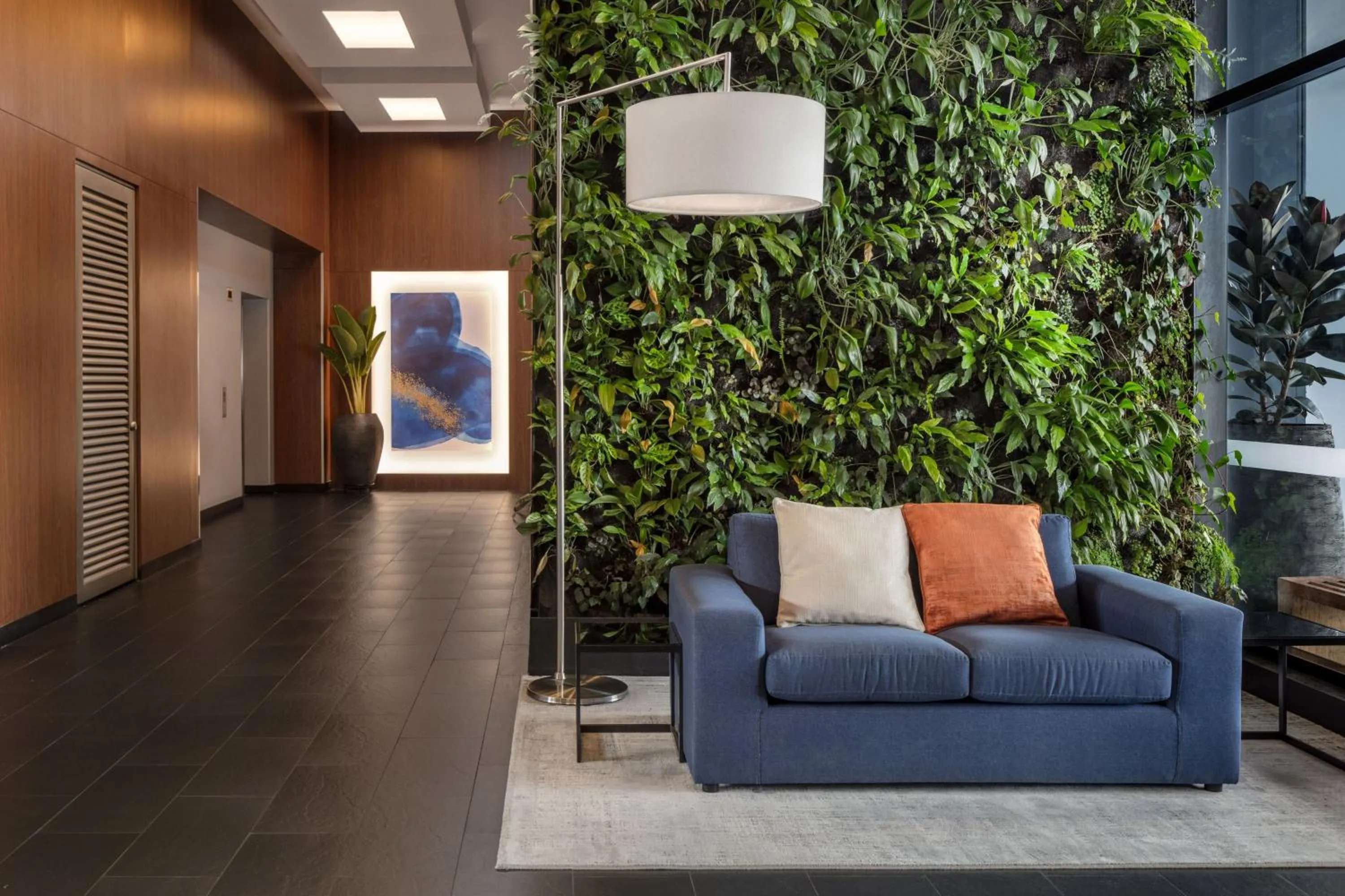 Lobby or reception in Fairfield by Marriott Bogota Embajada