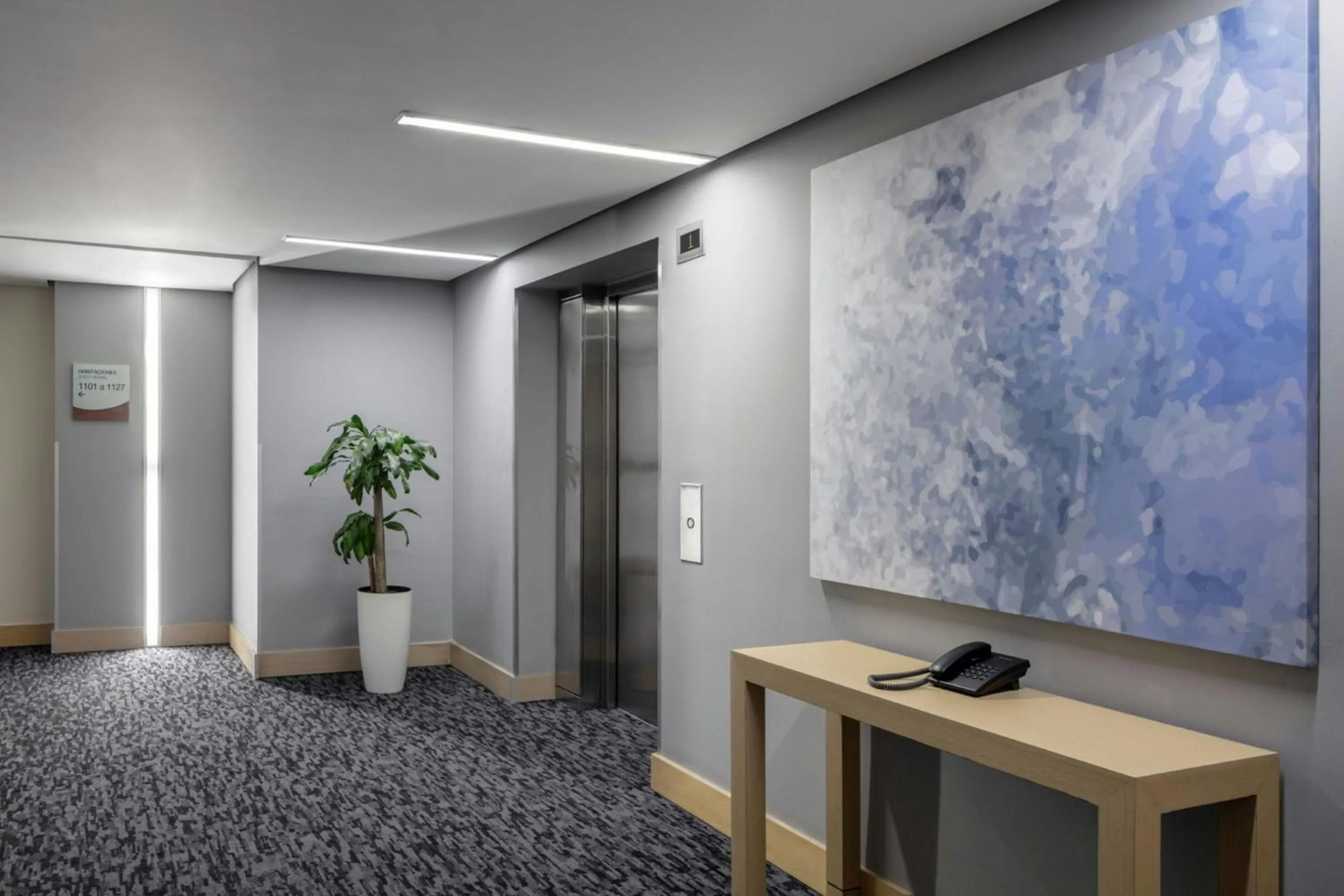 Lobby or reception in Fairfield by Marriott Bogota Embajada