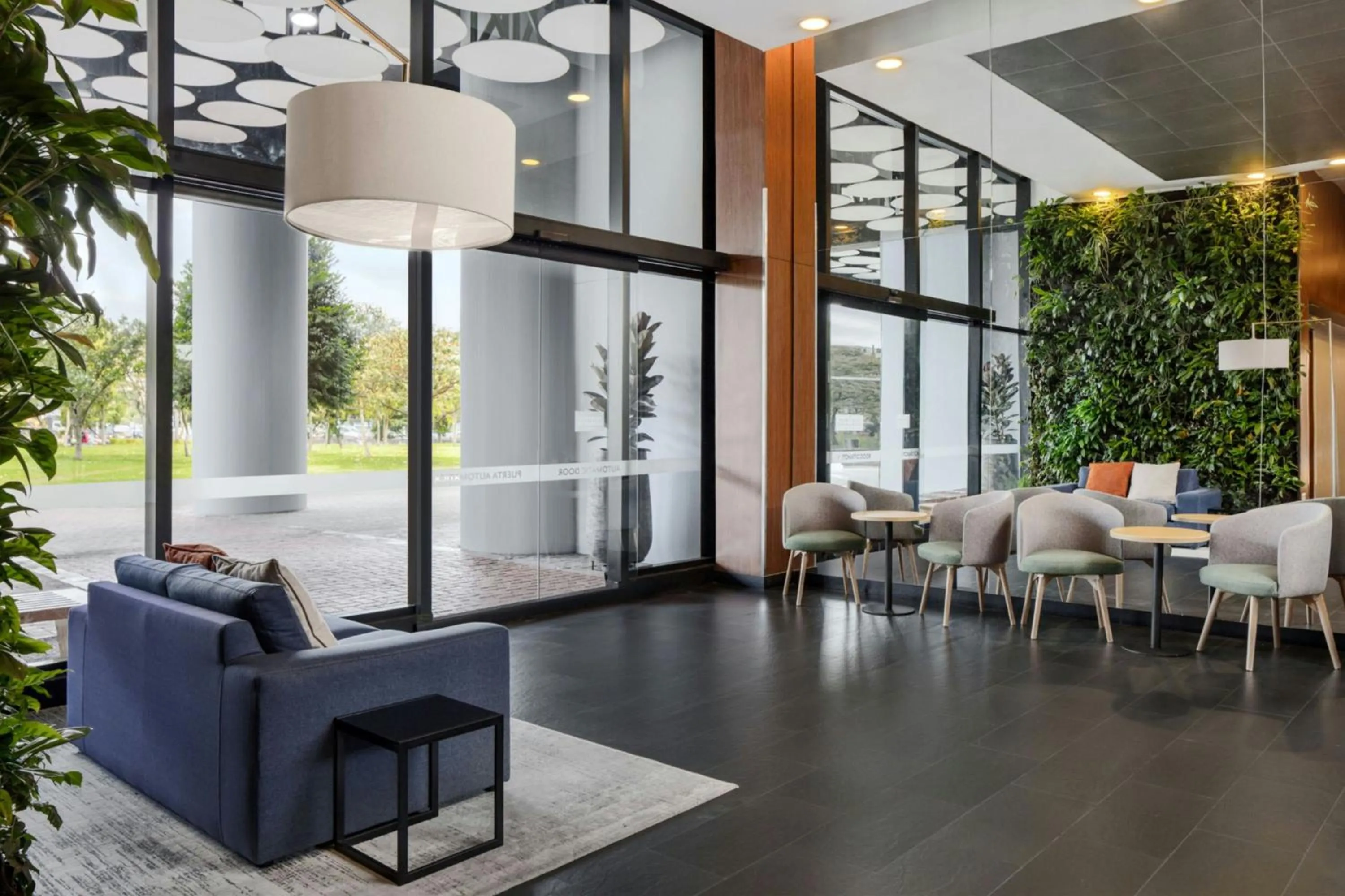 Lobby or reception in Fairfield by Marriott Bogota Embajada