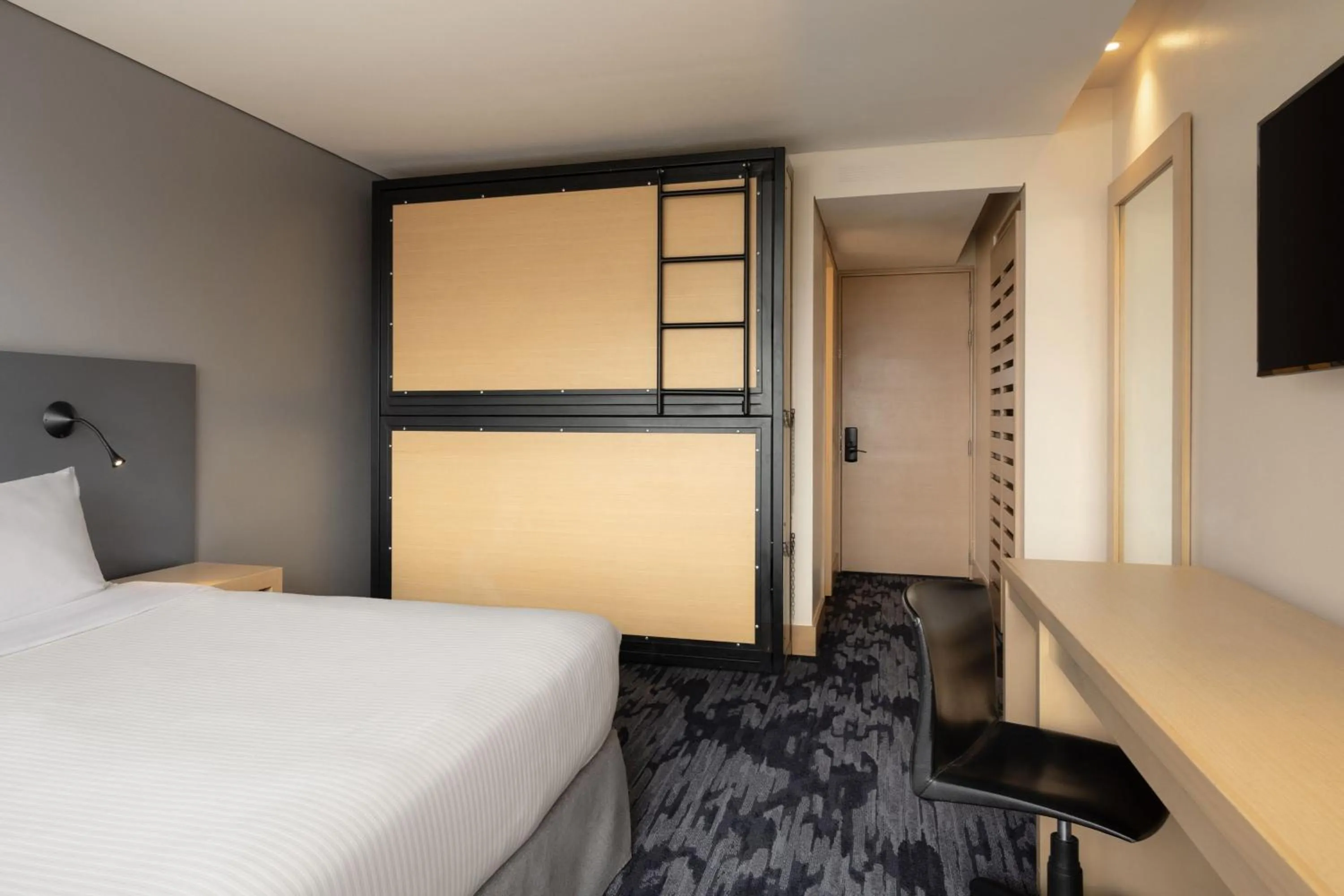 Photo of the whole room, Bed in Fairfield by Marriott Bogota Embajada