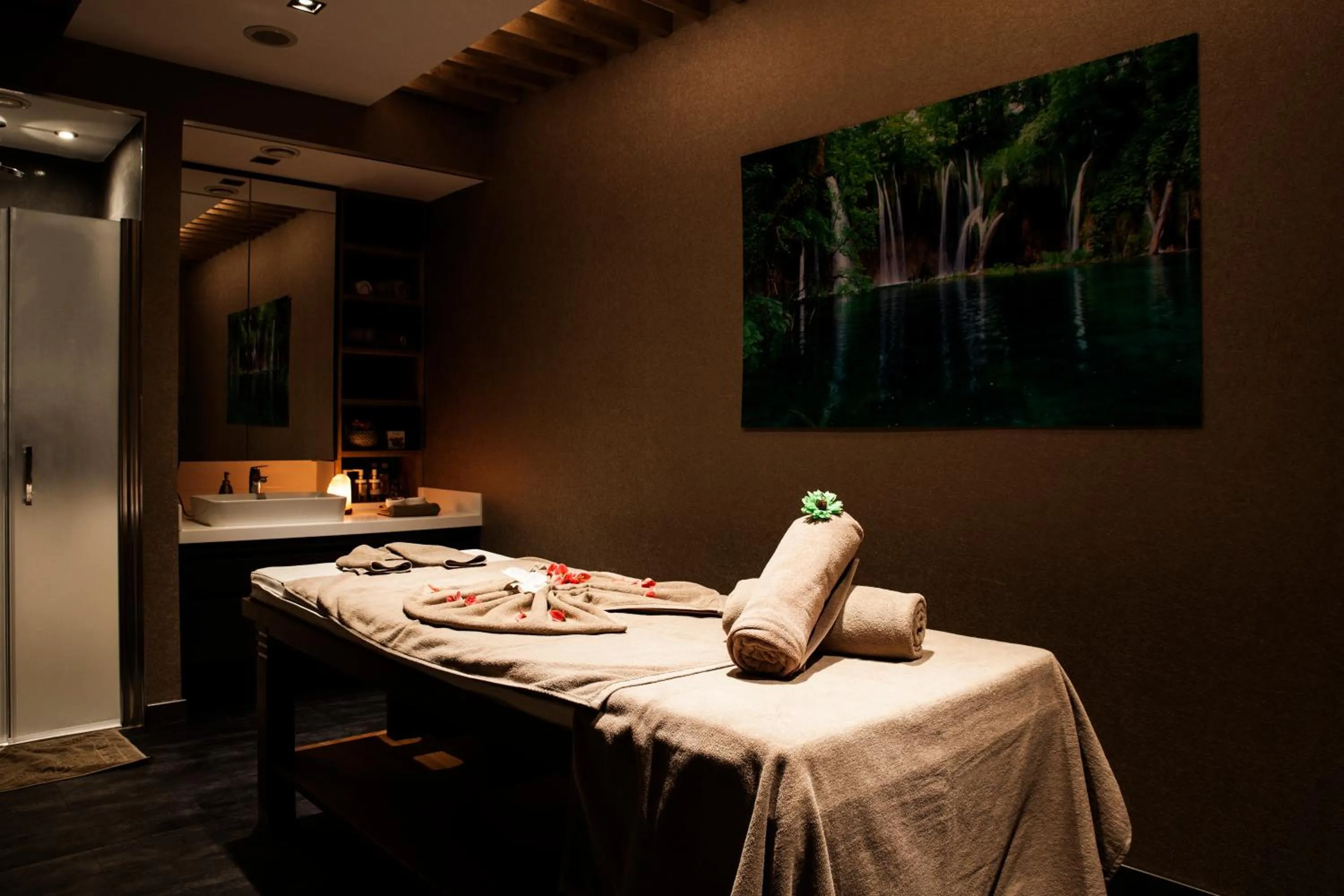 Spa and wellness centre/facilities in Midas Hotel