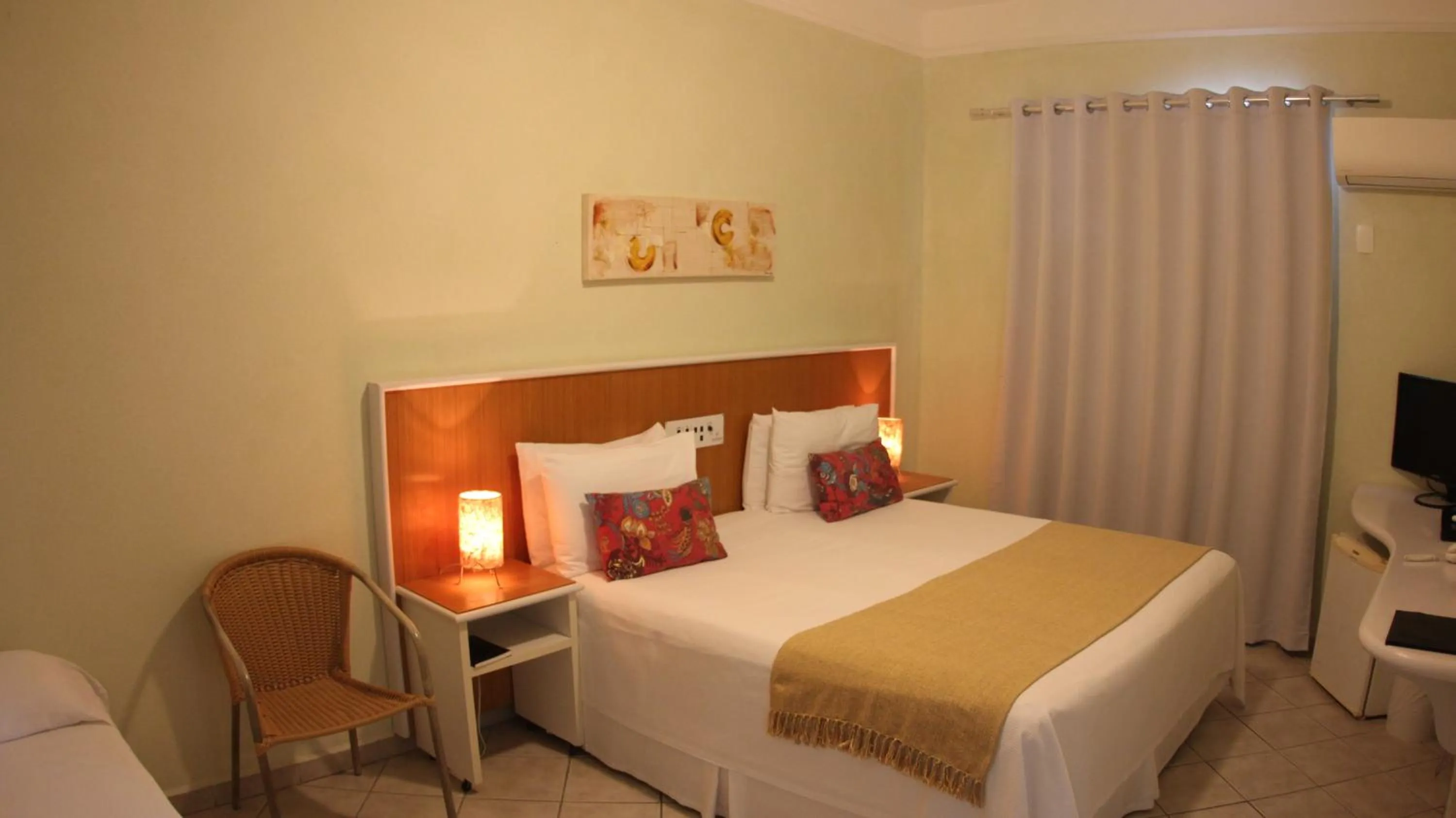 Bed in Atena Praia Hotel