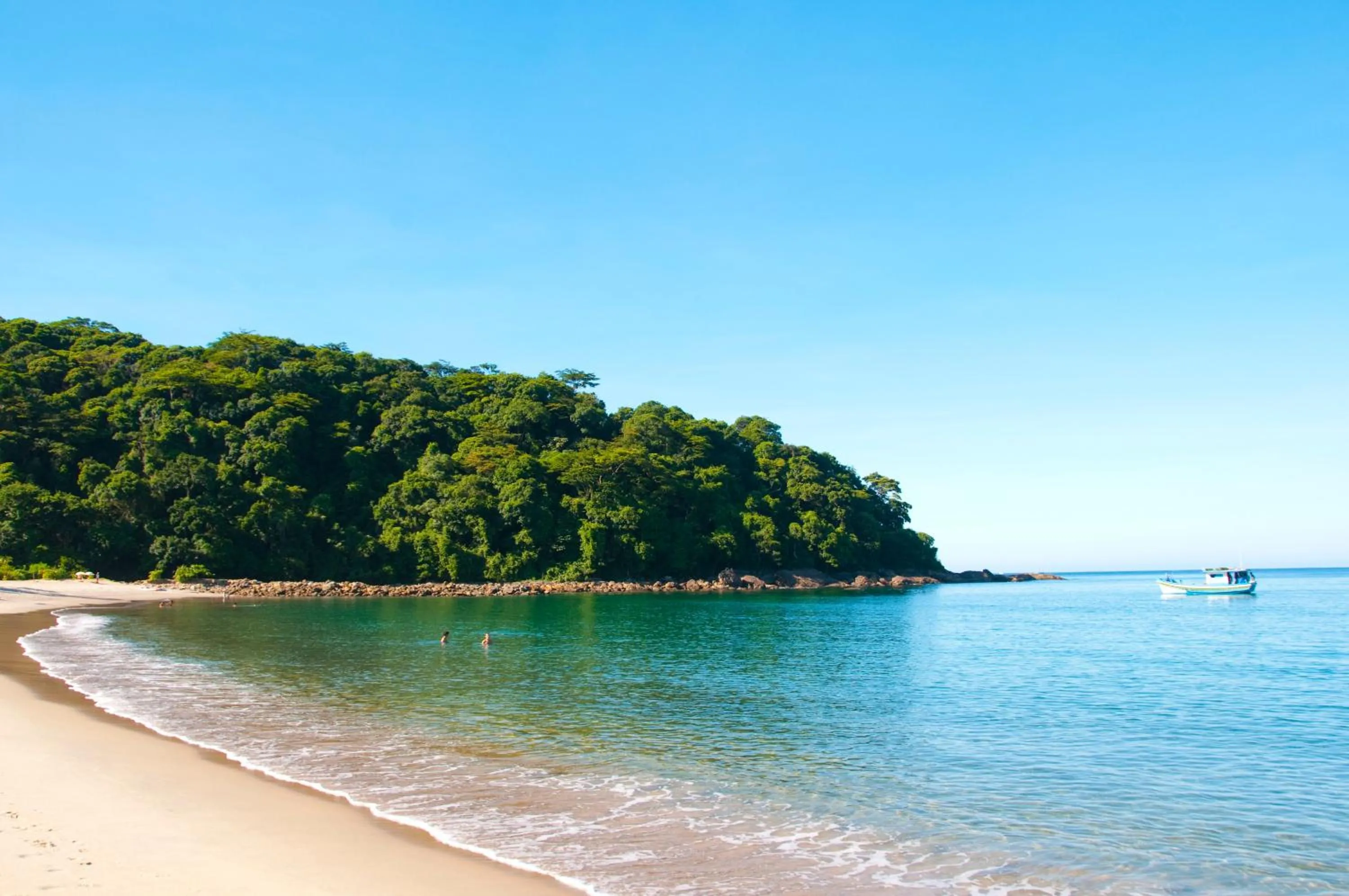 Beach in Atena Praia Hotel