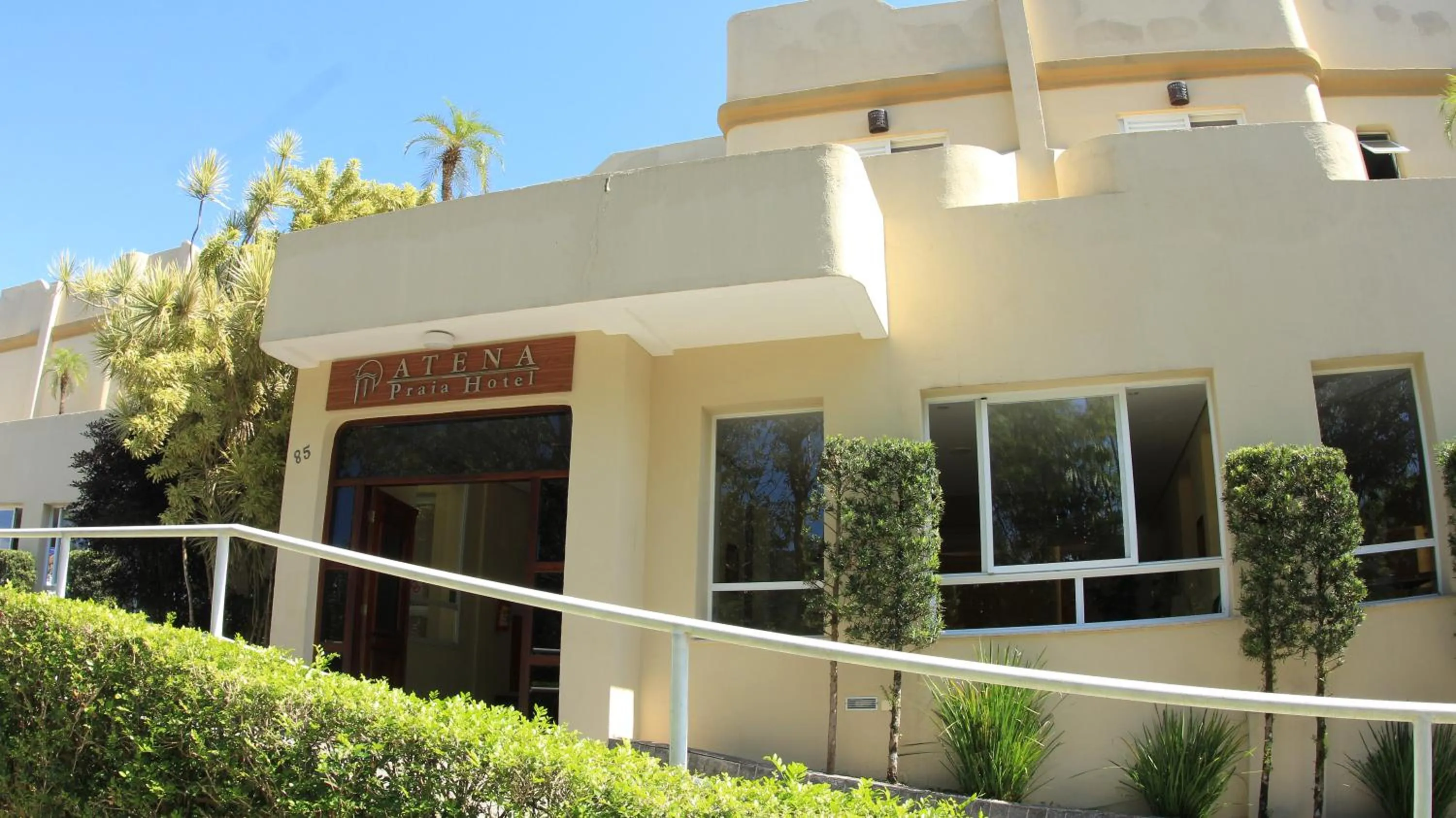 Facade/entrance in Atena Praia Hotel