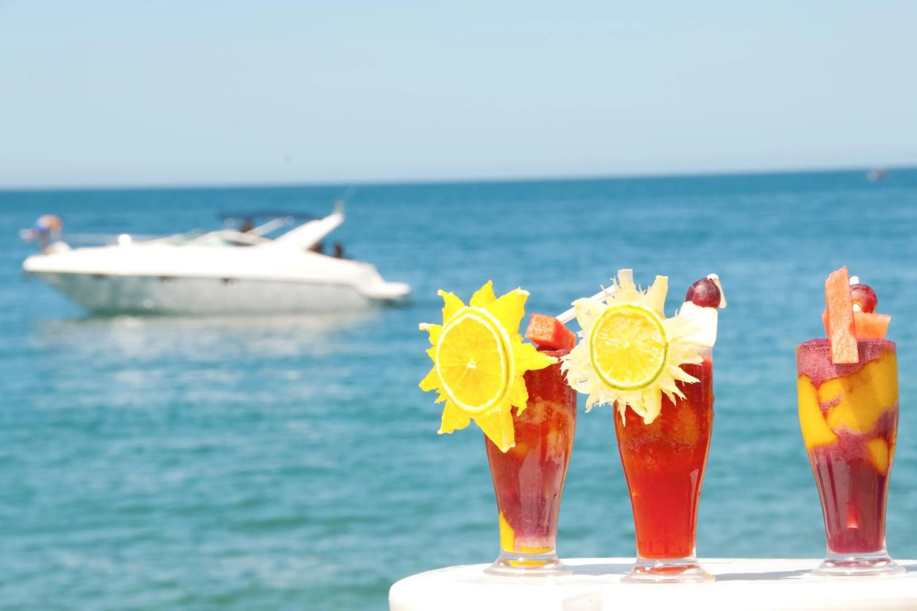 Drinks in Atena Praia Hotel