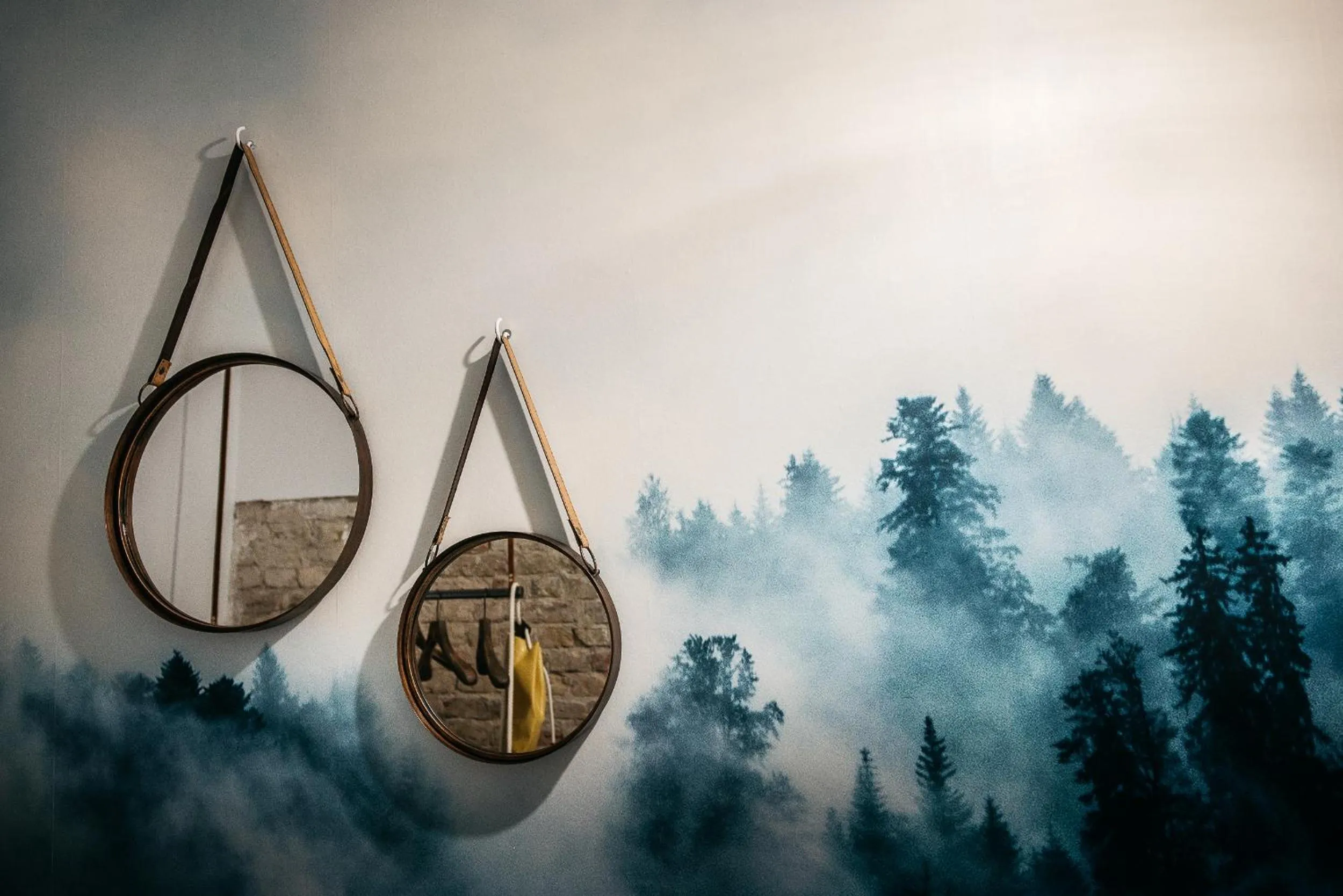 Decorative detail in Urbn Dreams III