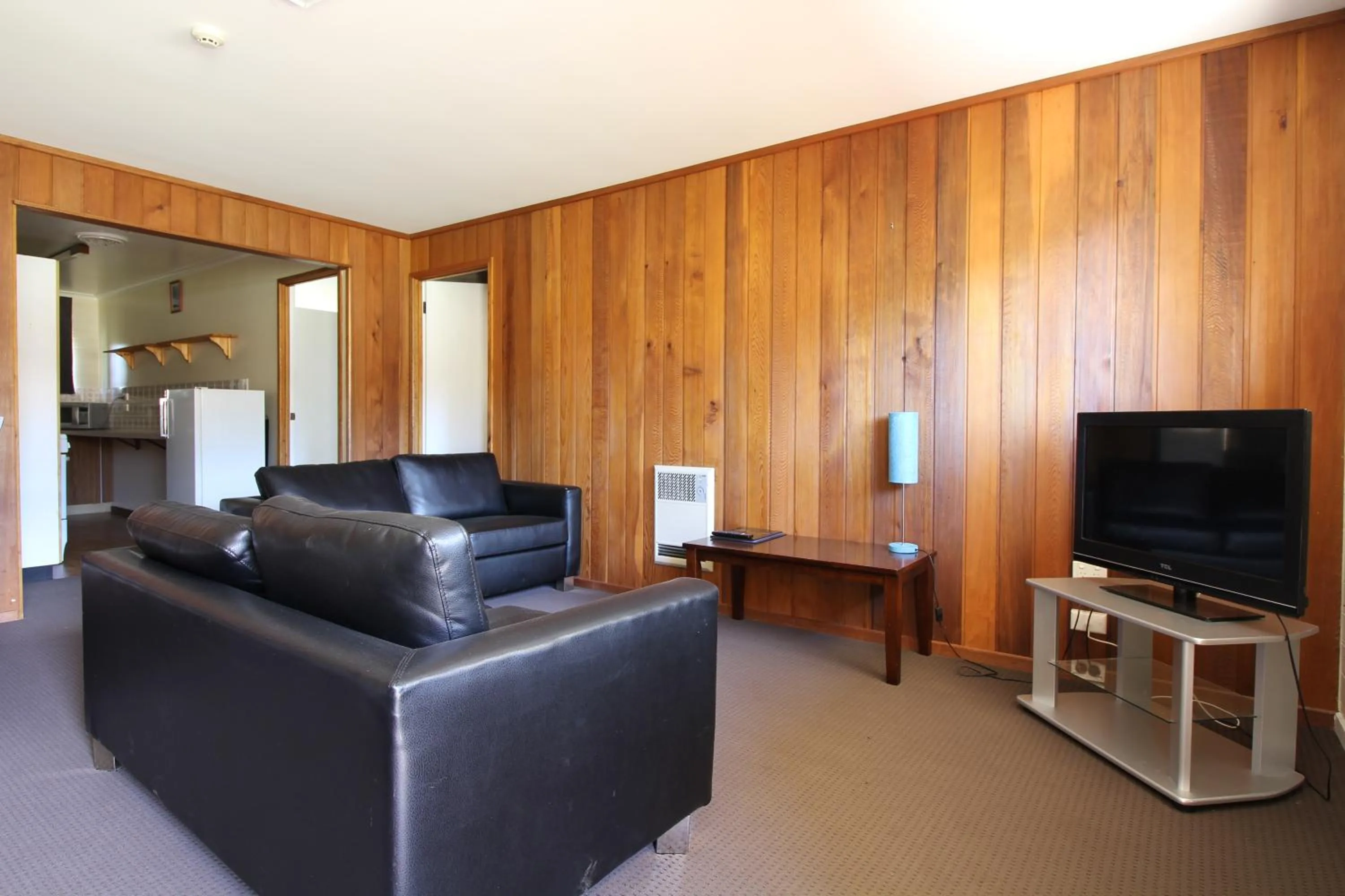 Two-Bedroom Apartment in Snowy Mountains Resort and Function Centre