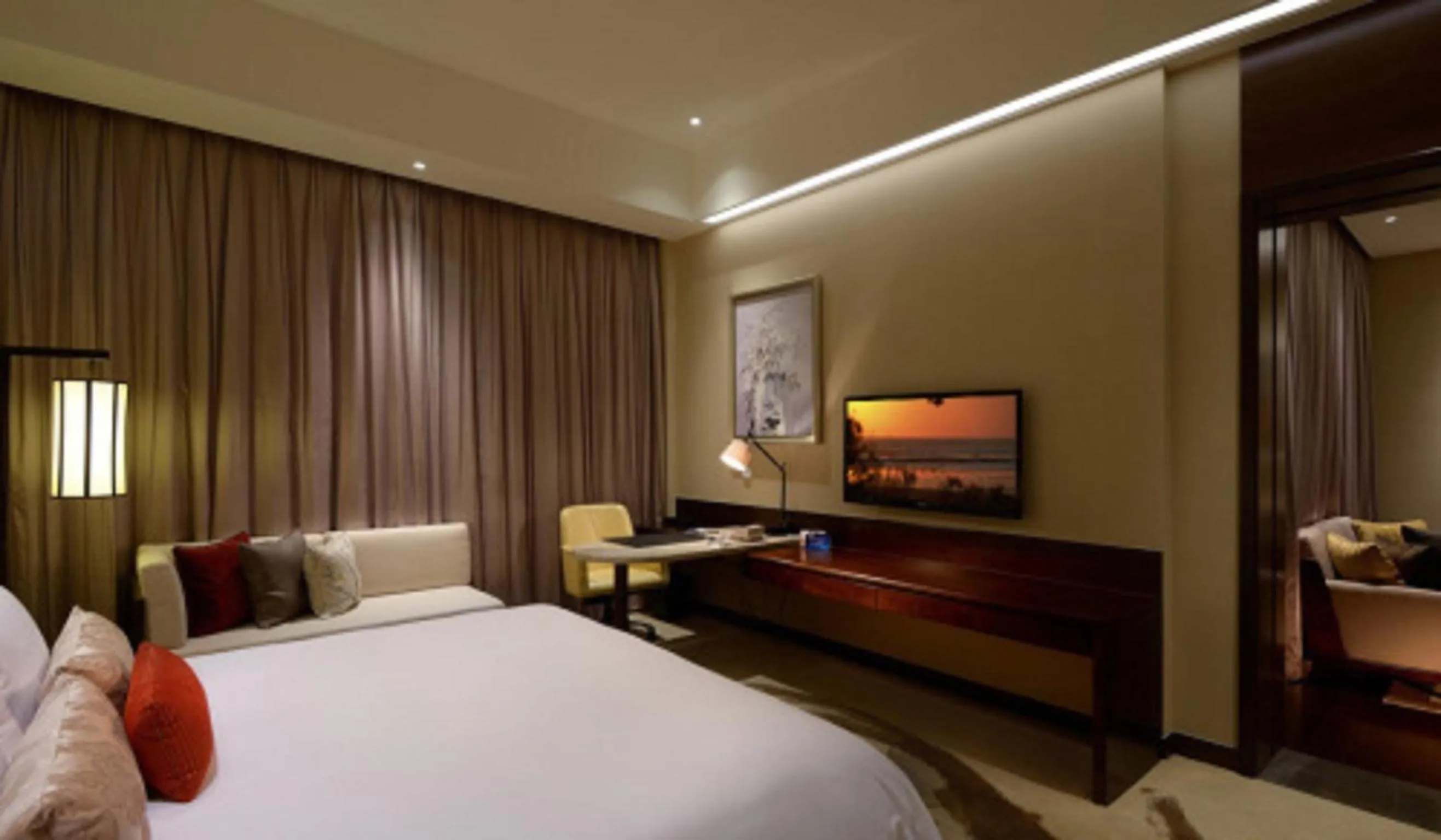 Decorative detail, Bed in Radisson Blu Resort Wetland Park