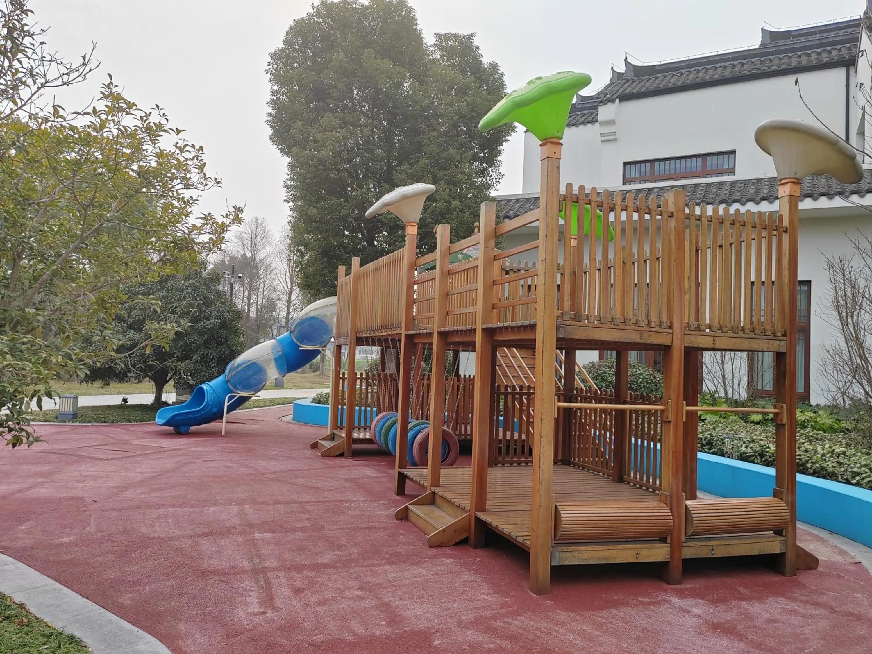 Day in Radisson Blu Resort Wetland Park