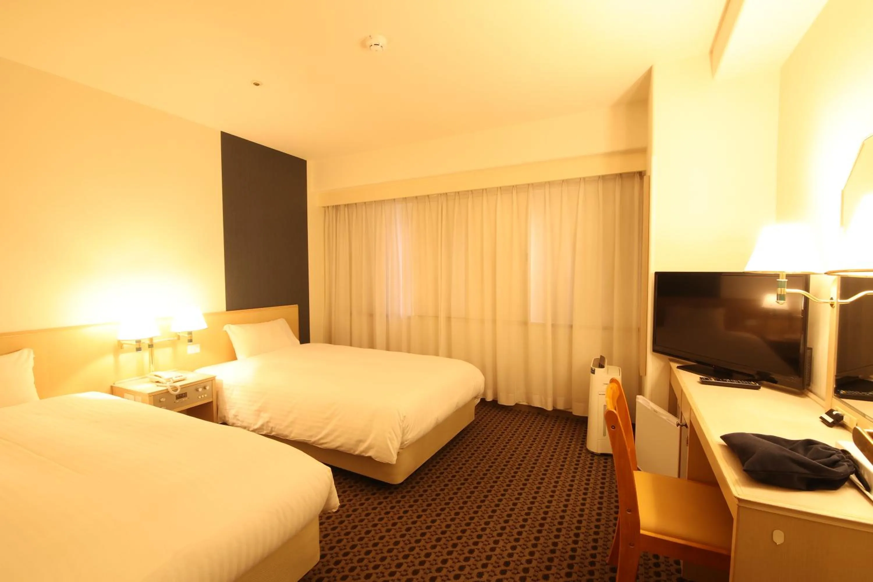Photo of the whole room, Bed in Yonago Washington Hotel Plaza