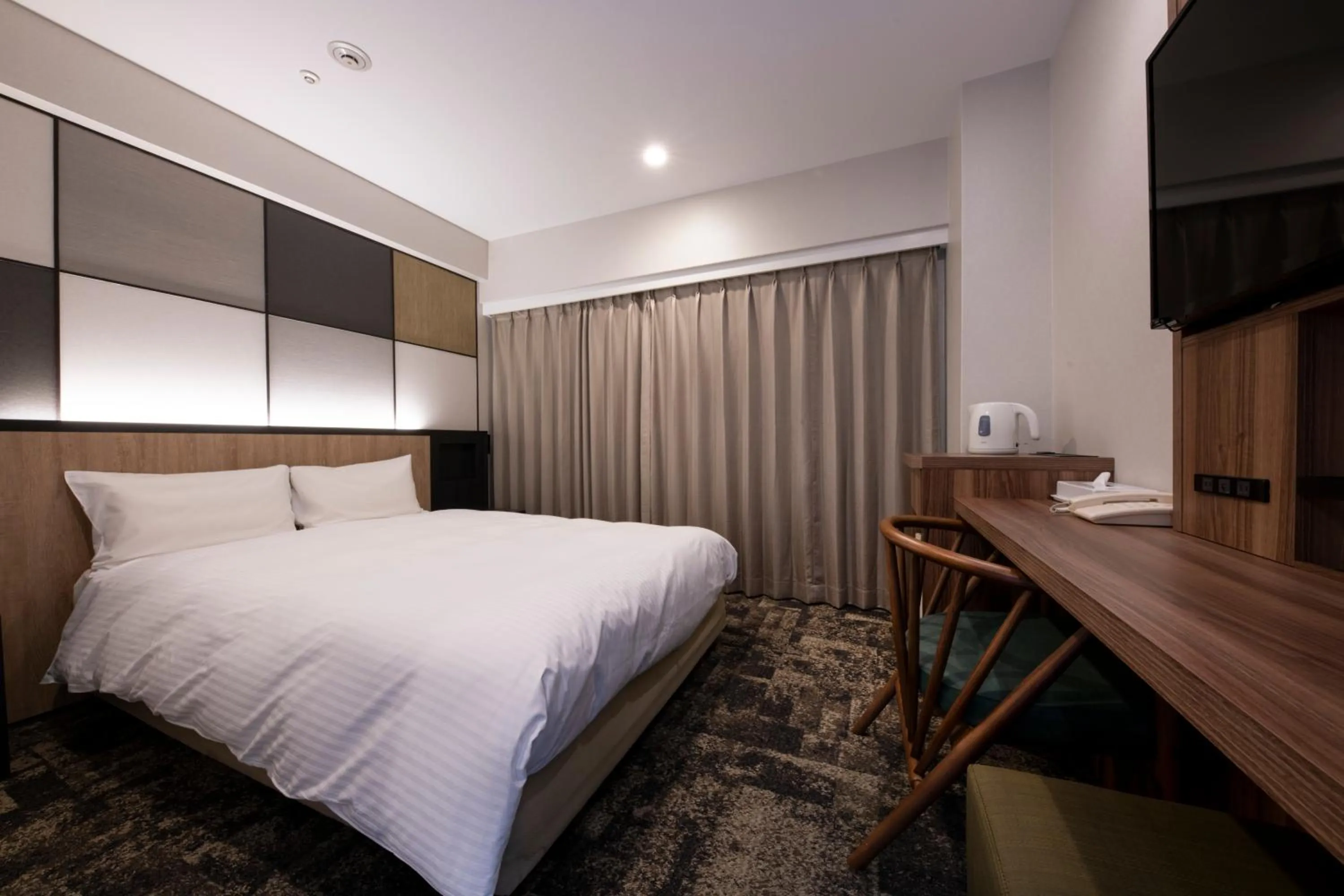 Photo of the whole room, Bed in Takasaki Washington Hotel Plaza