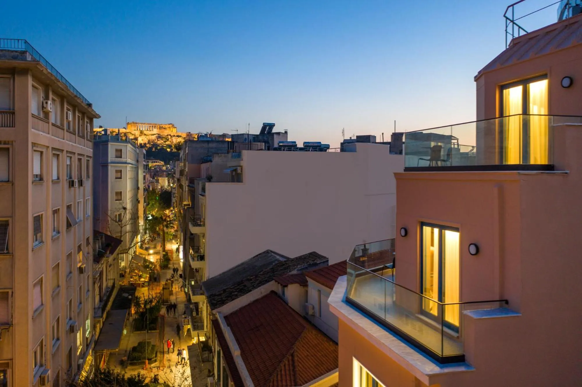 Property building in Bob W Athens Eolou