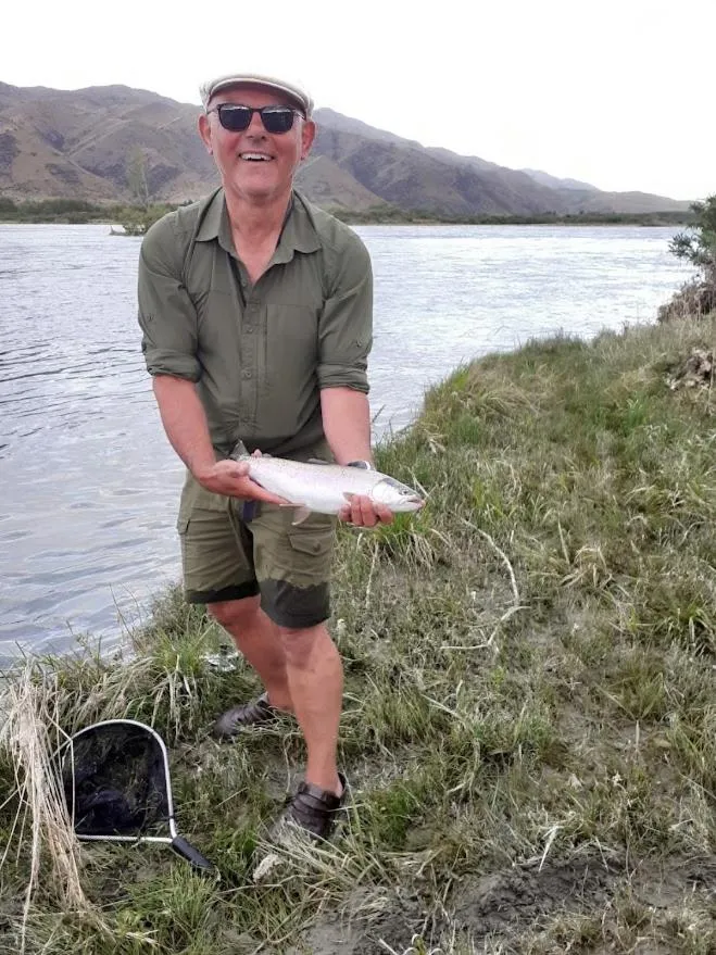 Fishing in Western House B&B Kurow