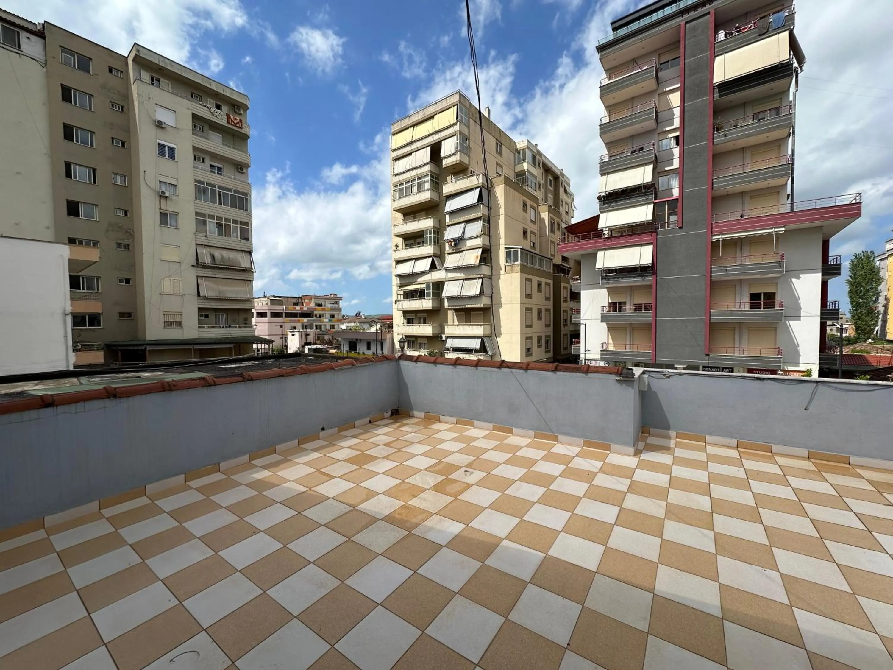 Balcony/Terrace in Chicago hotel