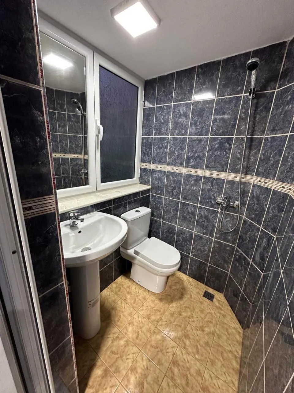 Bathroom in Chicago hotel