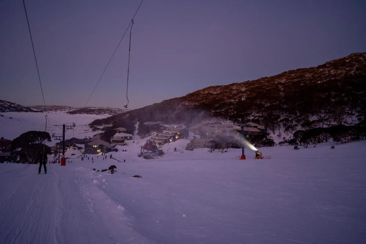 Skiing in Stillwell Hotel