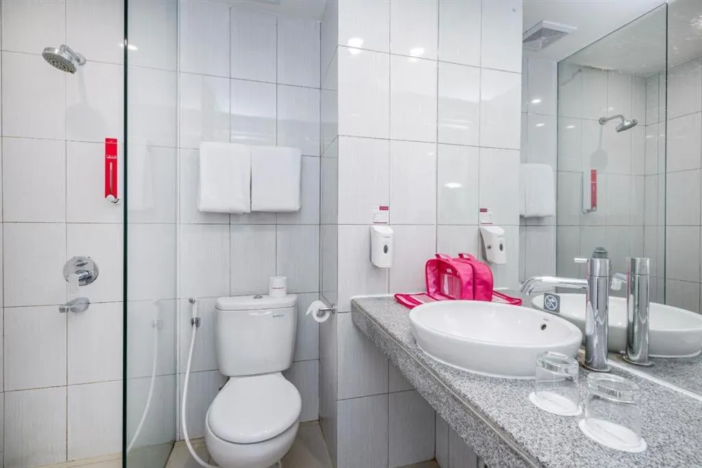 Bathroom in favehotel Malang