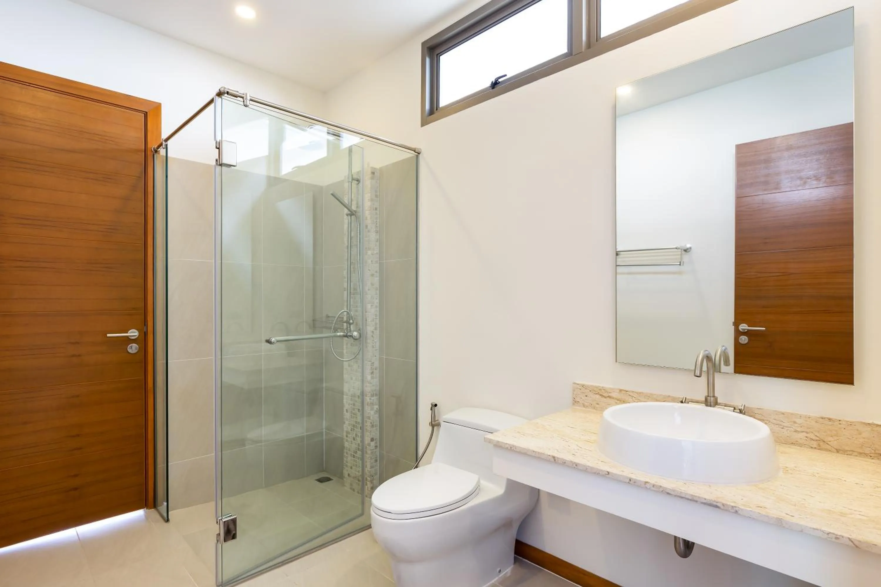 Shower in Villa Mika