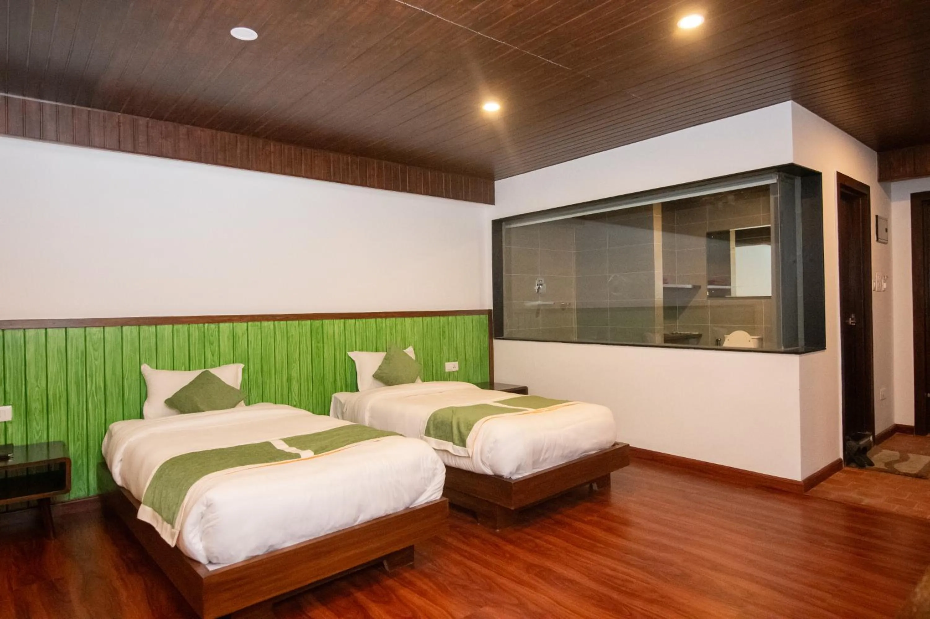 Photo of the whole room, Bed in Peaceful Cottage & Cafe Du Mont